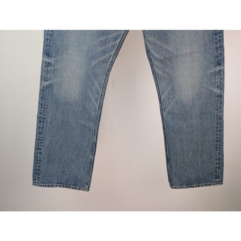 Celine o1rshd1 Straight Leg Kurt Denim Jeans in Washed Blue Size US 33 - 4 Thumbnail