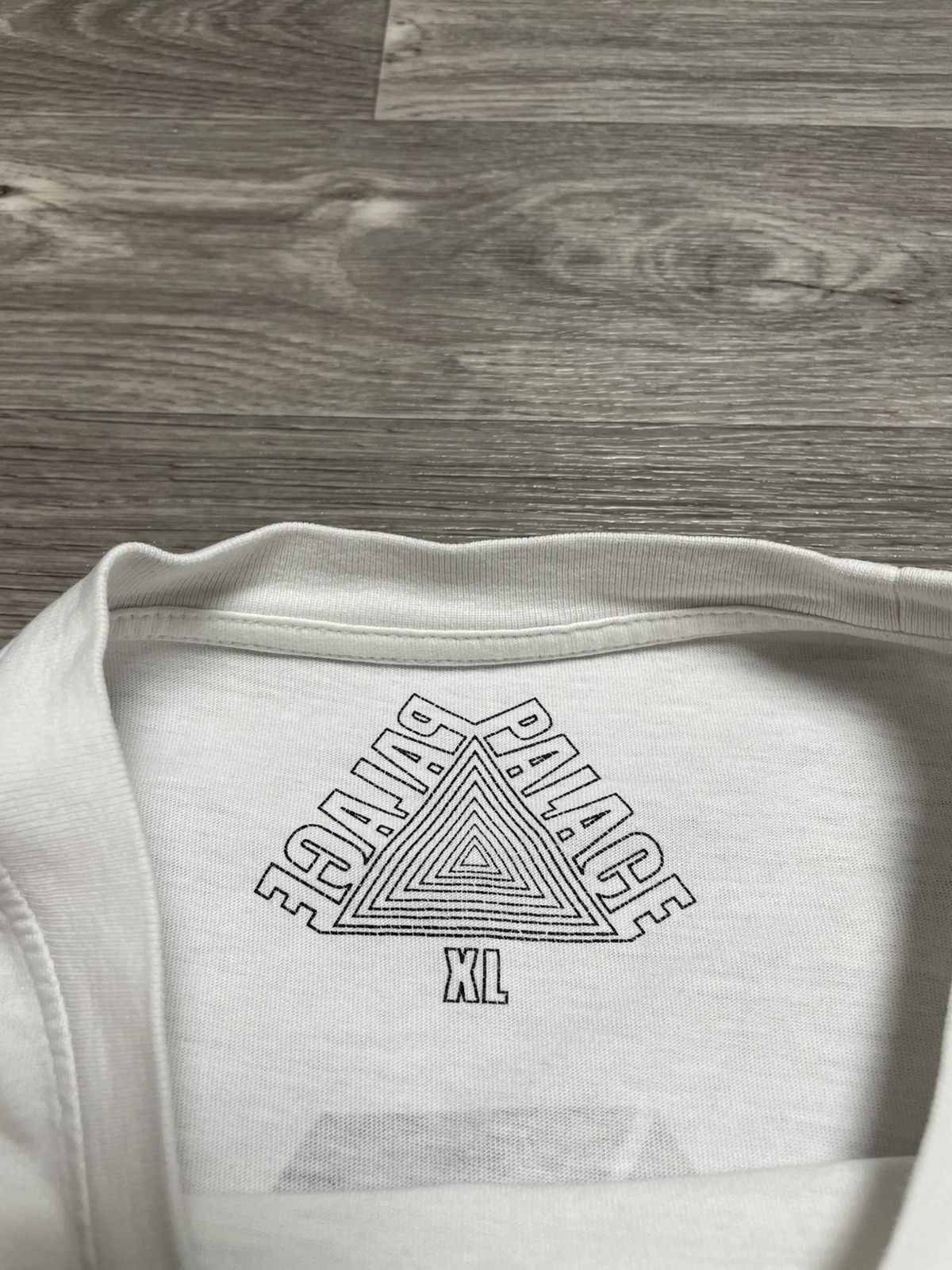 Palace Palace Sans Tri-Ferg White T-Shirt Size US XL / EU 56 / 4 - 11 Thumbnail