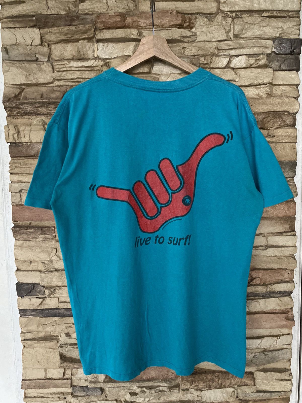 Vintage Vintage 1992 Gotcha Live To Surf 90s Surfing Tees Size US L / EU 52-54 / 3 - 1 Thumbnail