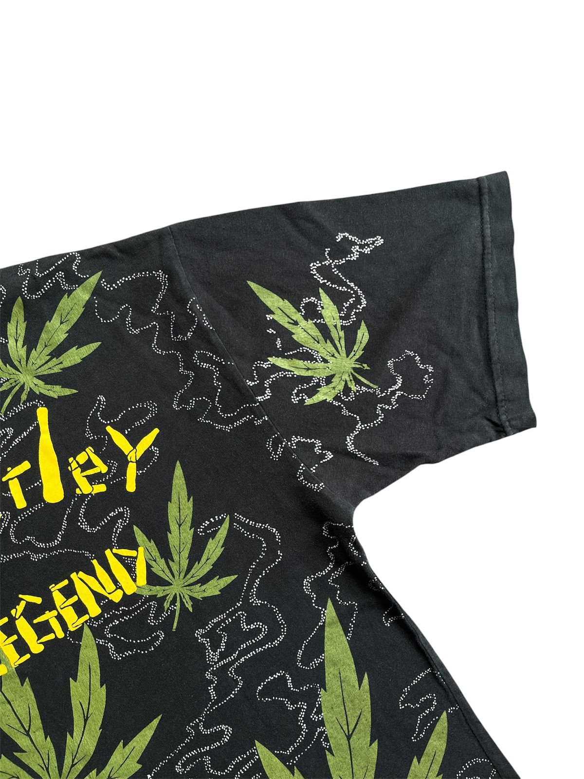 Band Tees Early 00s Bob Marley Tshirt Size US XL / EU 56 / 4 - 7 Thumbnail
