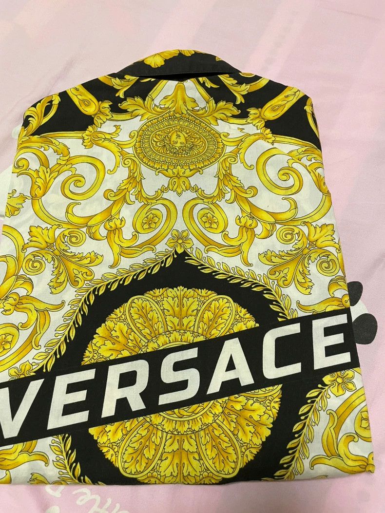 Versace Versace Baroque shirt Size US S / EU 44-46 / 1 - 6 Thumbnail