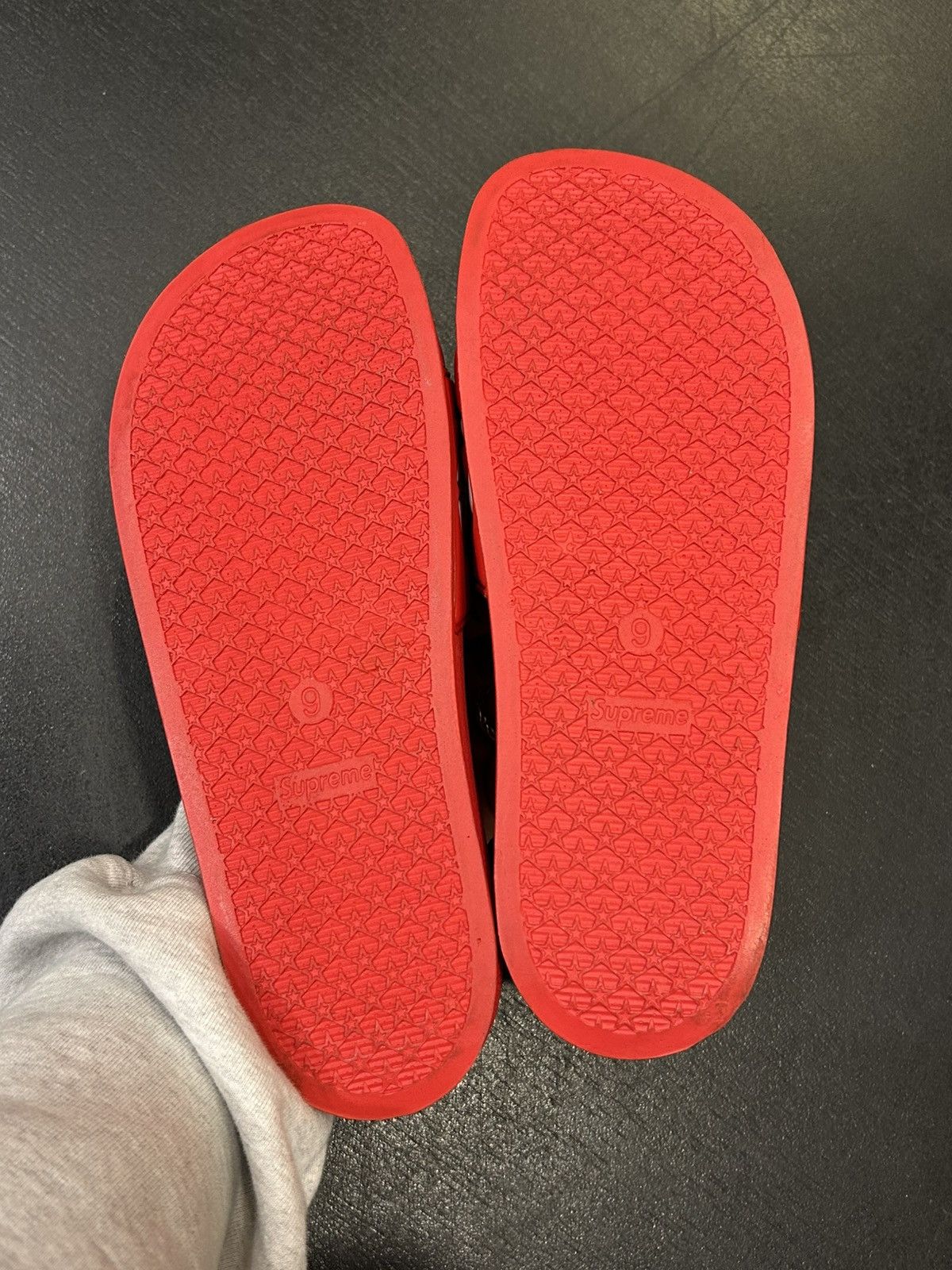 Supreme Supreme Slides Red Size US 9 / EU 42 - 3 Thumbnail