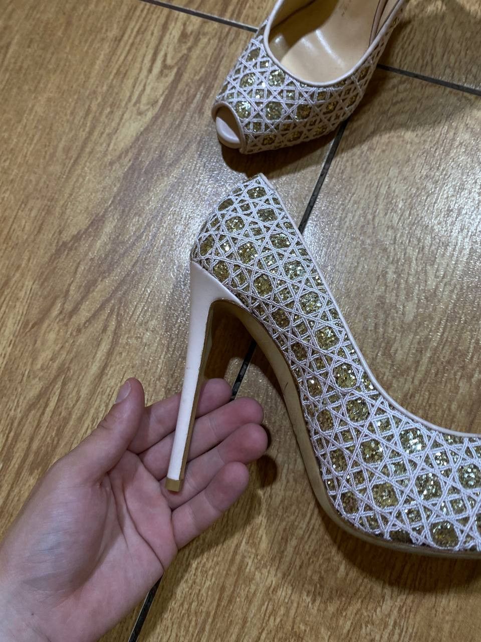 Giuseppe Zanotti Womens High Heels Pumps Shoes