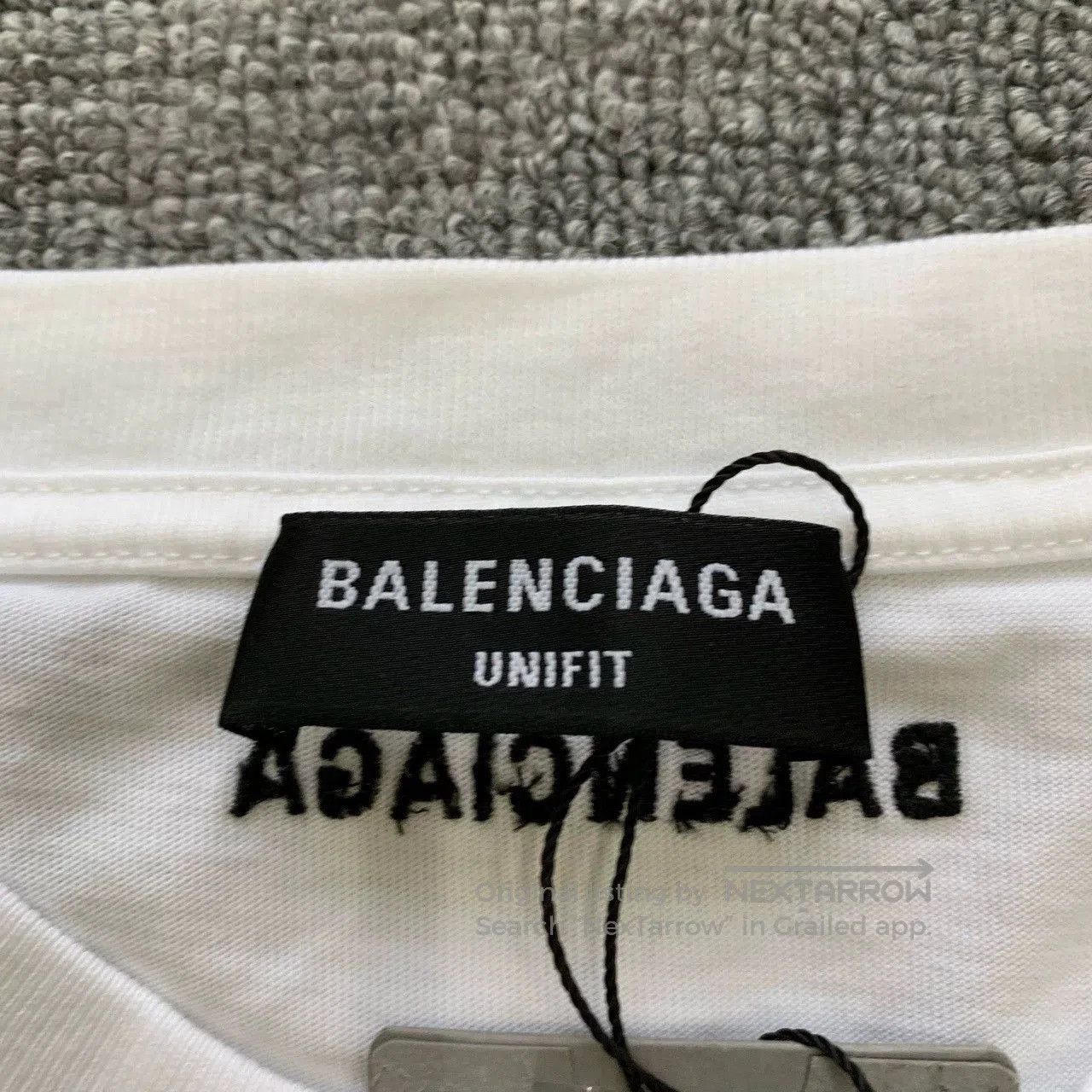 Balenciaga Balenciaga White Globe Long Sleeve Top. Size US L / EU 52-54 / 3 - 4 Thumbnail