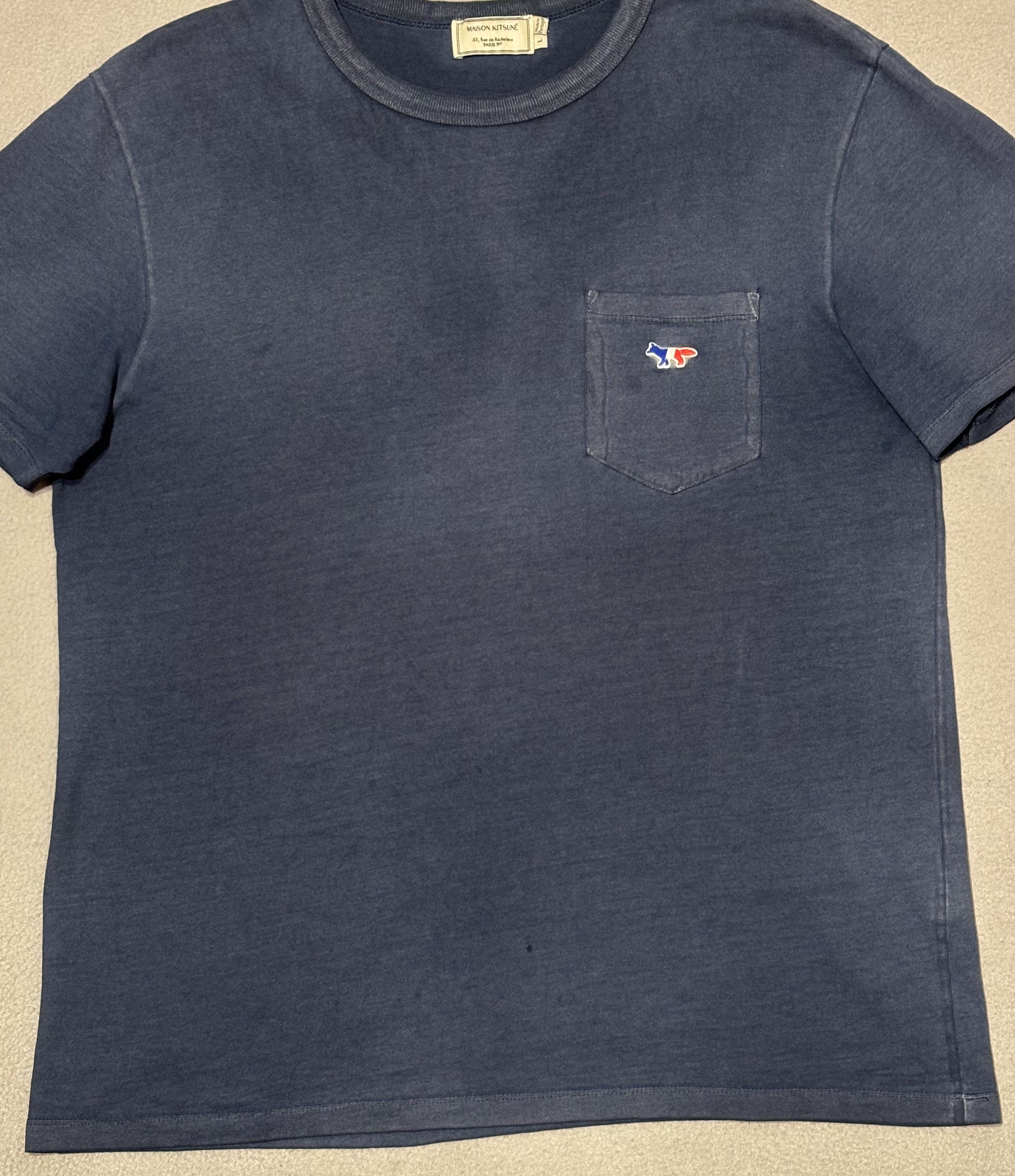 Maison Kitsune Maison Kitsune T-shirt Size L Size US L / EU 52-54 / 3 - 7 Thumbnail