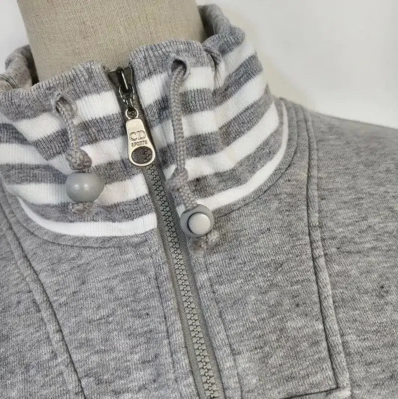 Dior Dior Gray Cotton Women's Long Sleeve Sweatshirt . Size M / US 6-8 / IT 42-44 - 2 Thumbnail