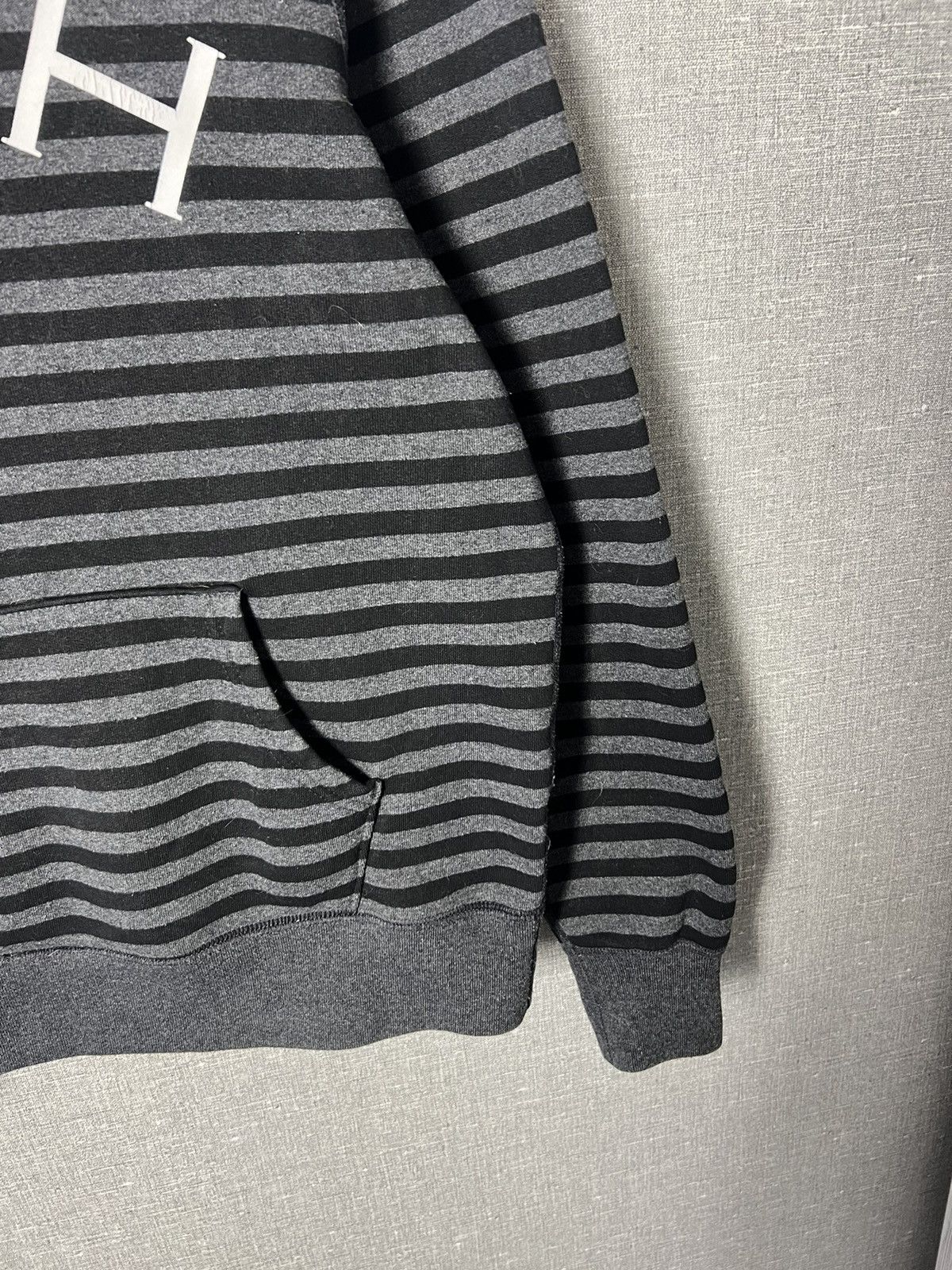 Noah Noah Cross Logo Print Striped Fleece Cotton Hoodie Size US S / EU 44-46 / 1 - 7 Thumbnail