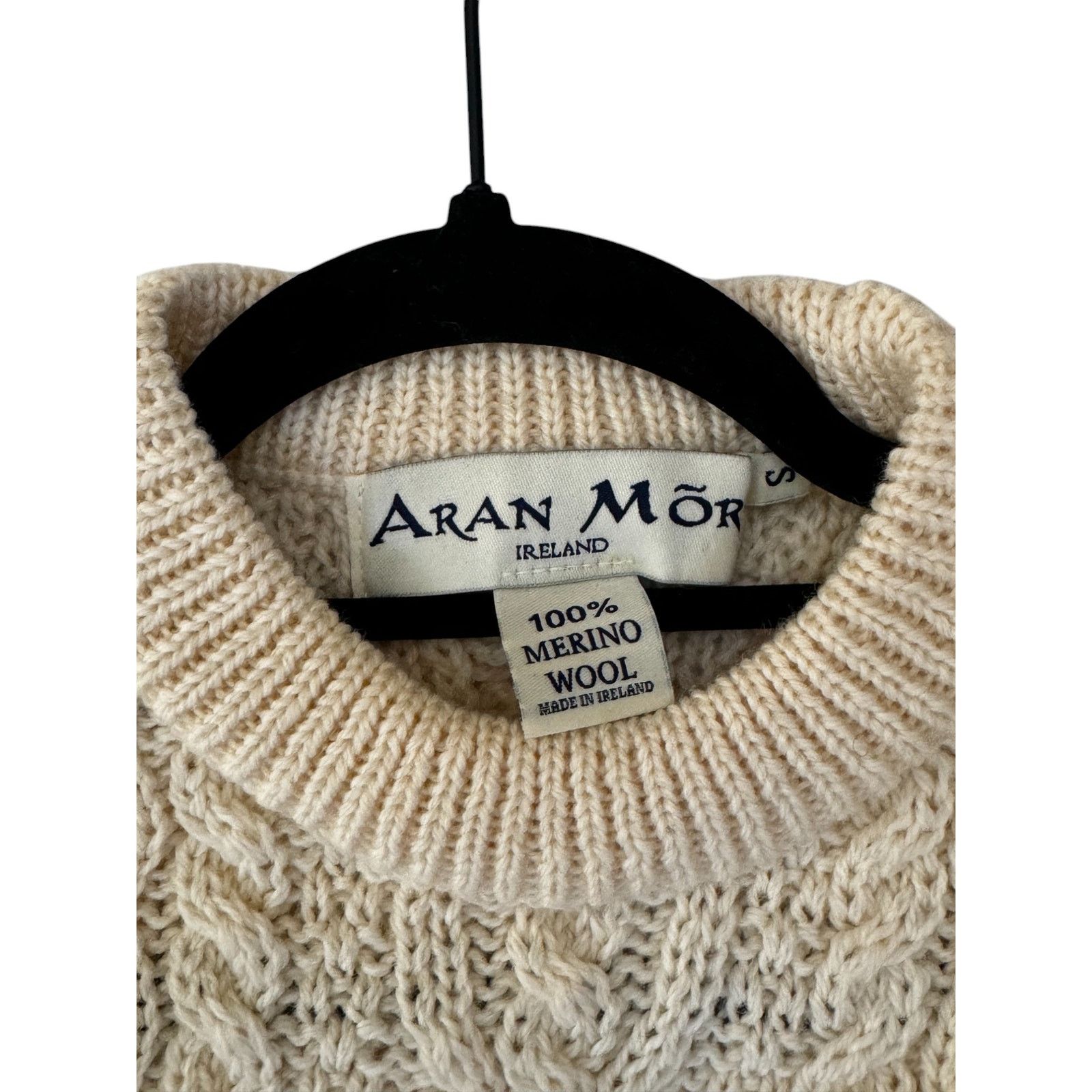 Aran Sweater Market Aran Mõr Vintage Irish Wool Sweater Size S / US 4 / IT 40 - 5 Thumbnail