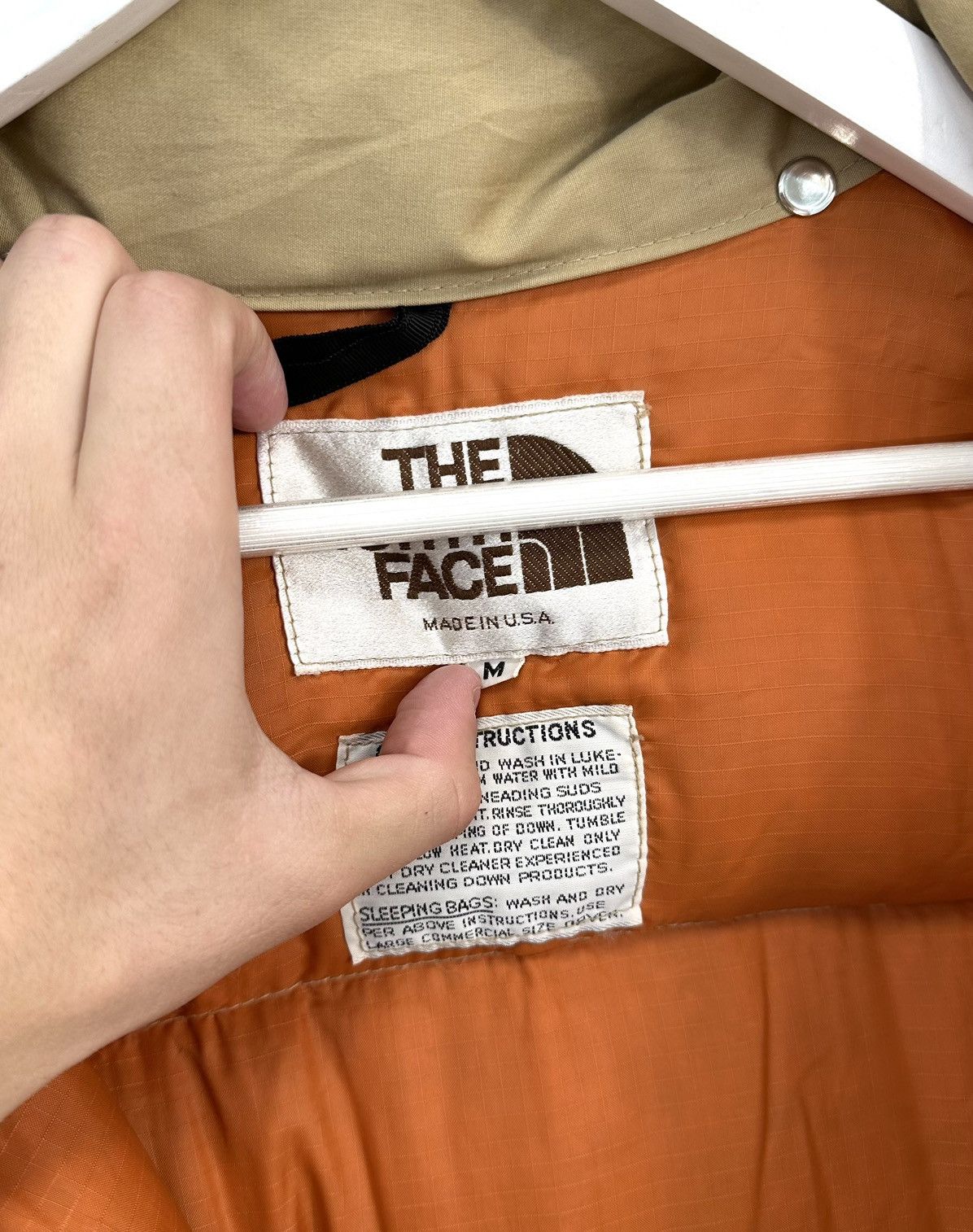 The North Face Vintage 80s The North Face Brown Tag Nuptse Puffer Jacket Size US M / EU 48-50 / 2 - 18 Thumbnail
