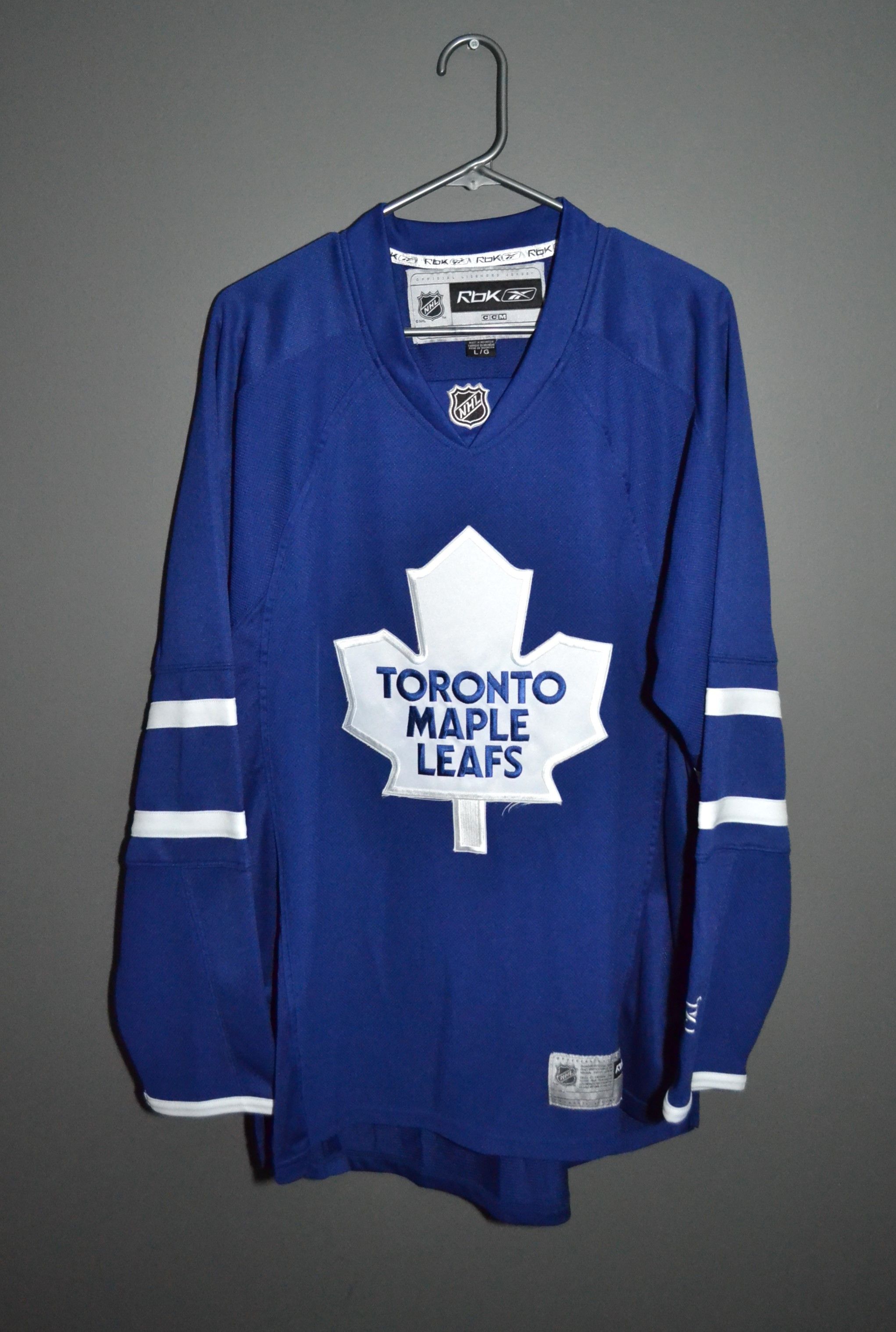 Reebok Toronto Maple Leafs CCM Reebok L size Blue Jersey Size US L / EU 52-54 / 3 - 1 Thumbnail