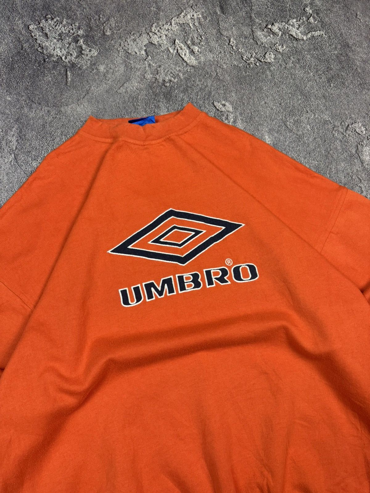 Umbro Vintage 90s Umbro Orange Crewneck Boxy Fit Spell Out Sweat Size US XXL / EU 58 / 5 - 3 Thumbnail