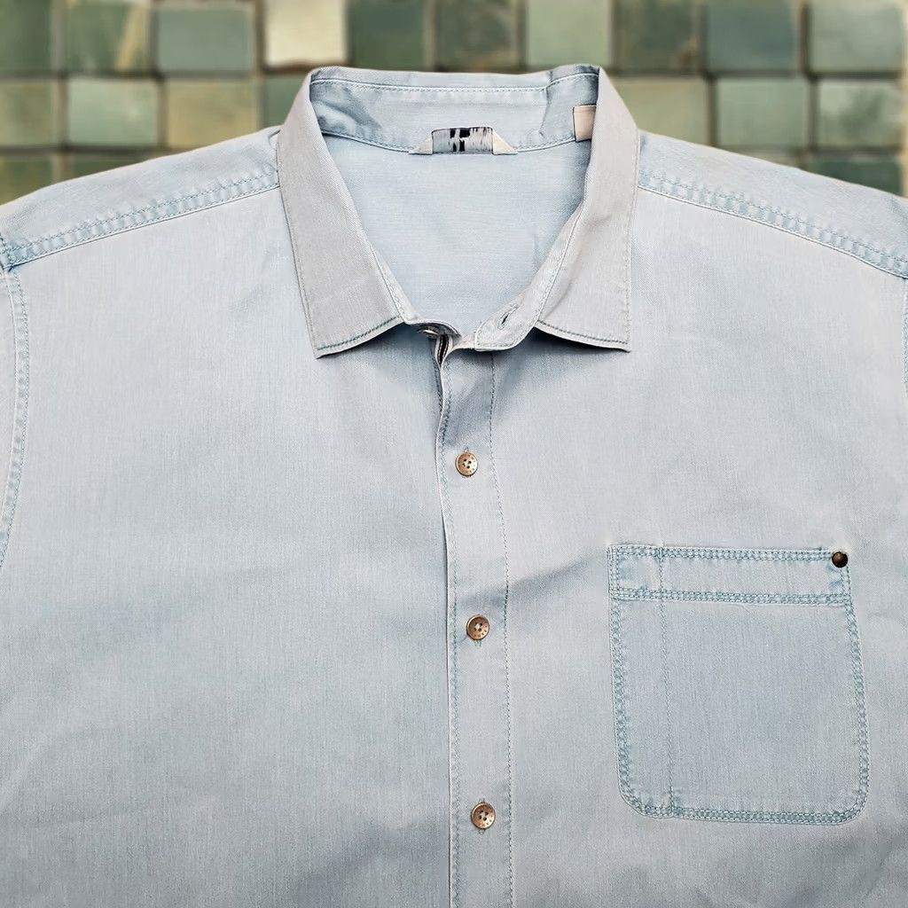 Tommy Bahama Tommy Bahama Shirt Mens XL Blue Tencel Cotton Short Sleeve Button-Up Size US XL / EU 56 / 4 - 1 Thumbnail