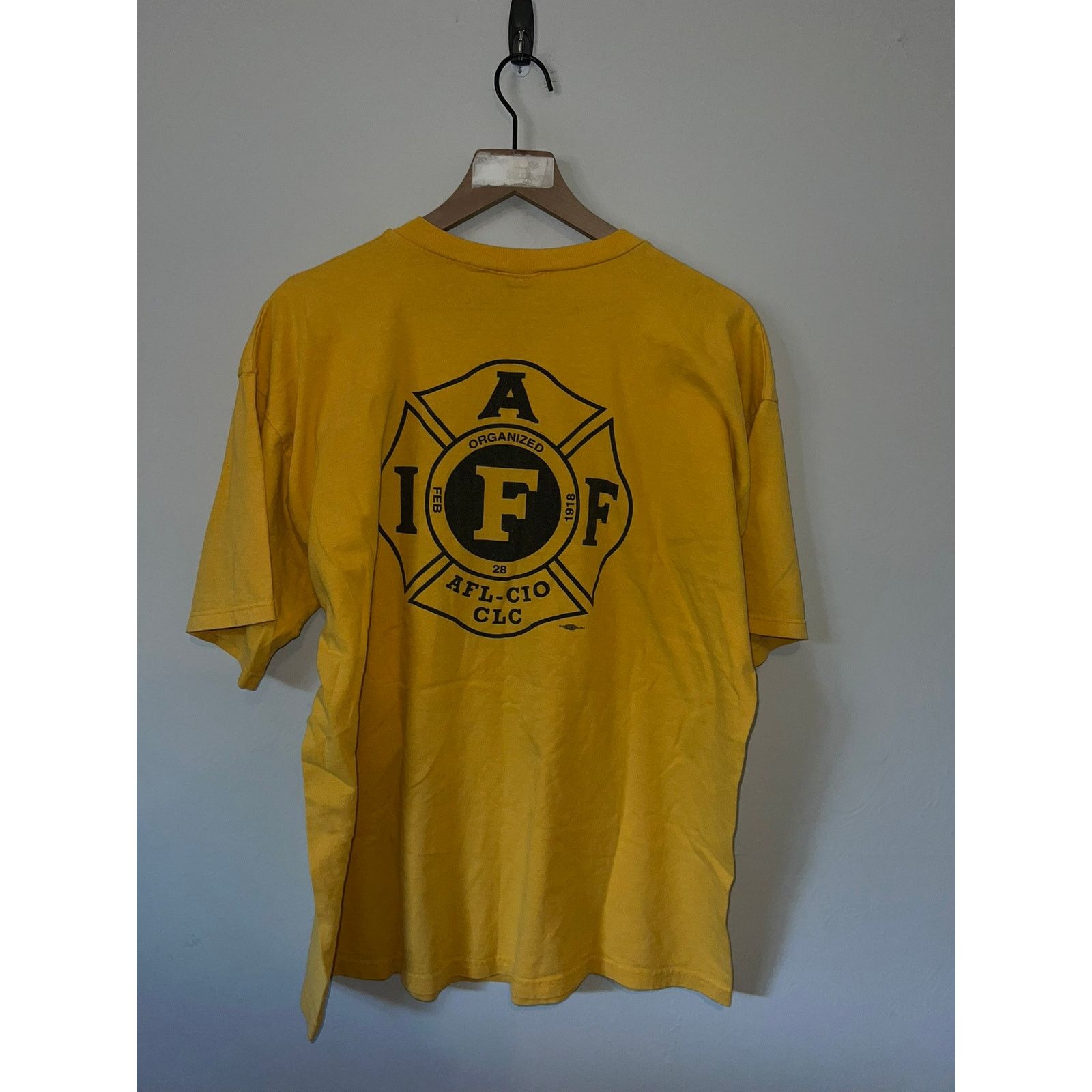 Vintage Vintage Memphis FireFighter Shirt Workers Rights Tee VTG XL Size US XL / EU 56 / 4 - 8 Thumbnail