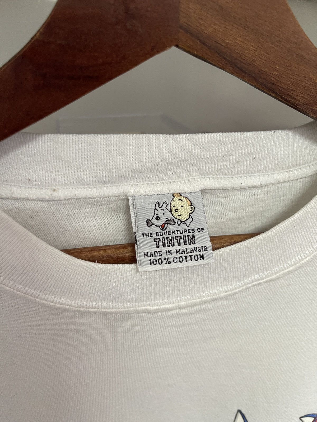 Vintage Vintage 90s The Adventure of Tintin Red Rackham Treasure Tee Size US L / EU 52-54 / 3 - 10 Thumbnail