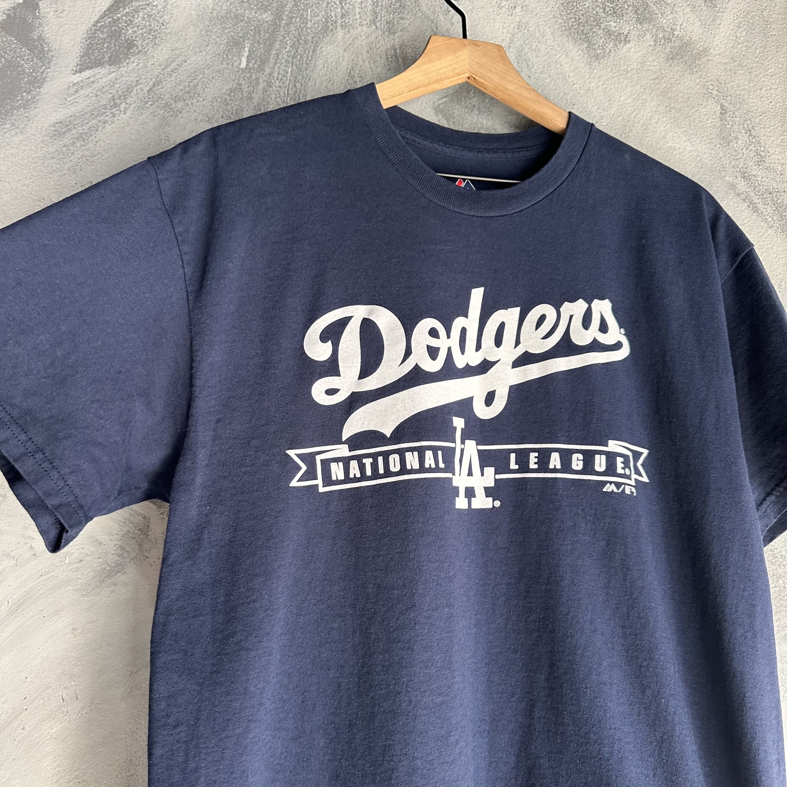 Majestic Majestic Vintage Los Angeles Dodgers T Shirt Mens Large Blue Size US L / EU 52-54 / 3 - 3 Thumbnail