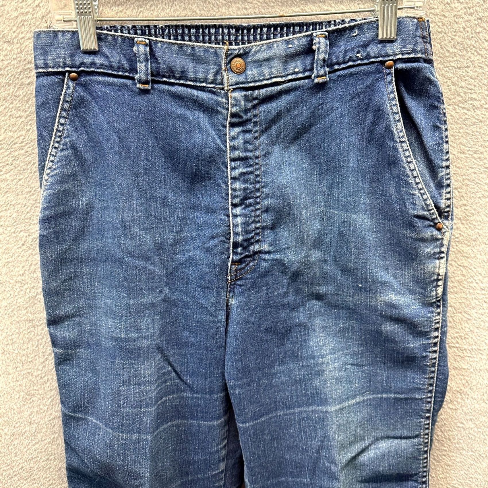 Levi's VINTAGE Levi's Jeans Womens 30 Regular Blue High Rise 70s Wide-Leg Orange Tab Jeans Mens? (note: no extra info) Size 30" / US 8 / IT 44 - 2 Thumbnail