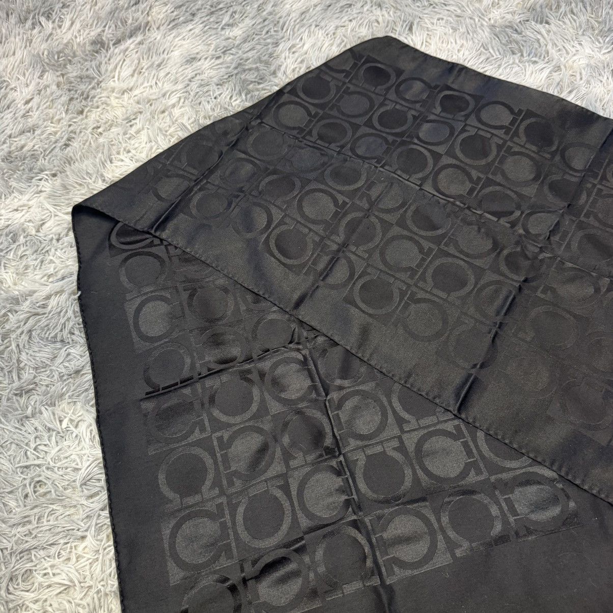 Salvatore Ferragamo Salvatore Ferragamo Black Gancini Monogram Scarf Italy Size ONE SIZE - 4 Thumbnail