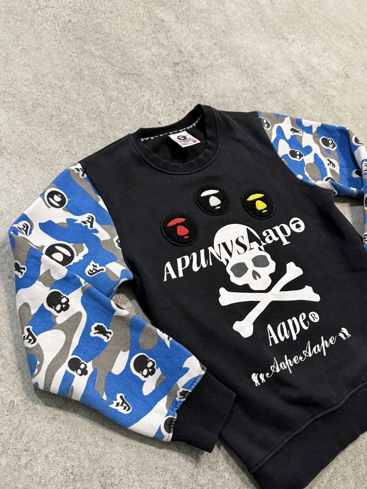 Aape AAPE Skull Camo Crewneck Sweatshirt Size US S / EU 44-46 / 1 - 2 Thumbnail