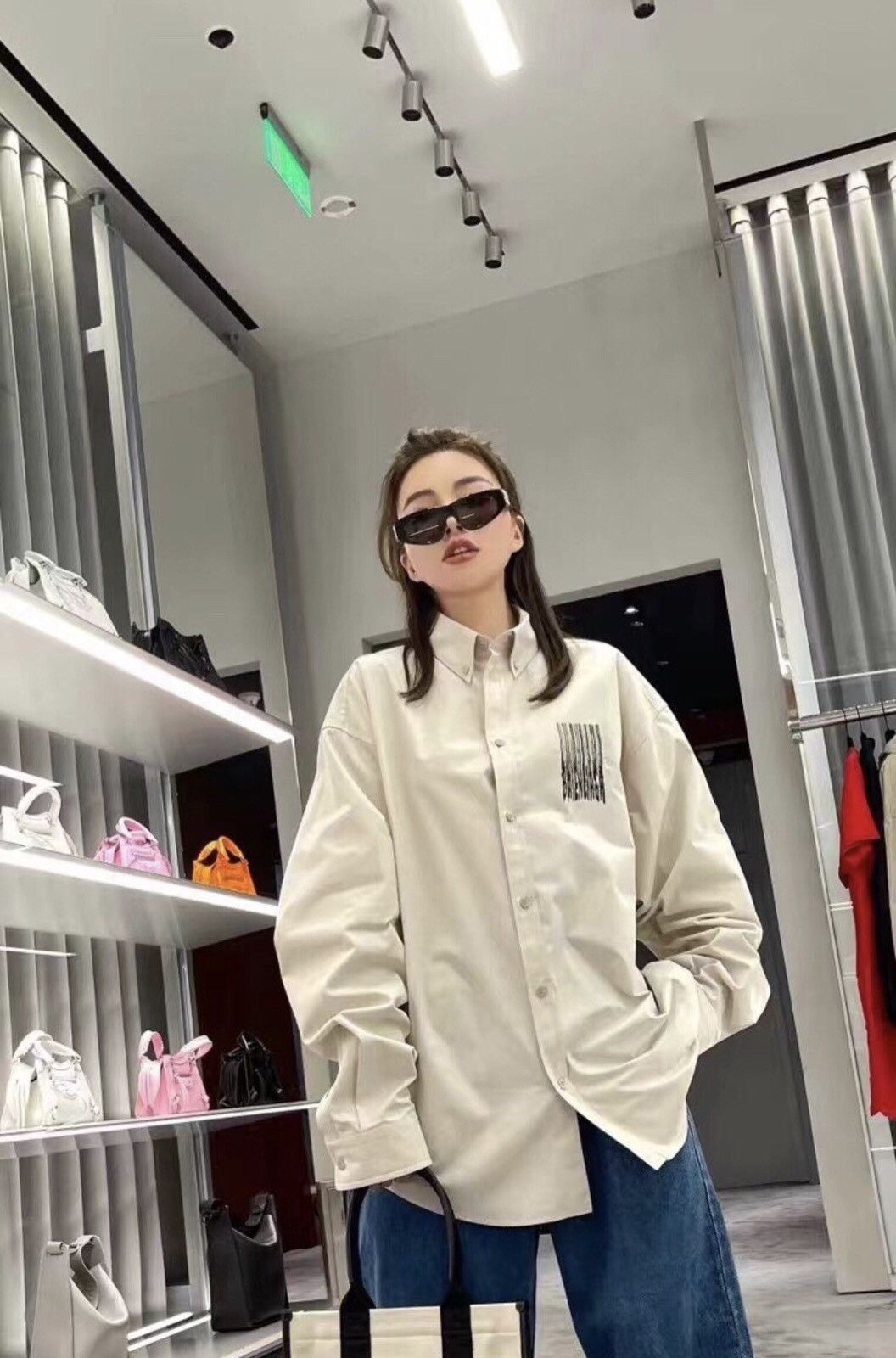 Balenciaga Balenciaga Waterfall Embroidered Logo Shirt2412-Nextarrow Size US M / EU 48-50 / 2 - 5 Thumbnail
