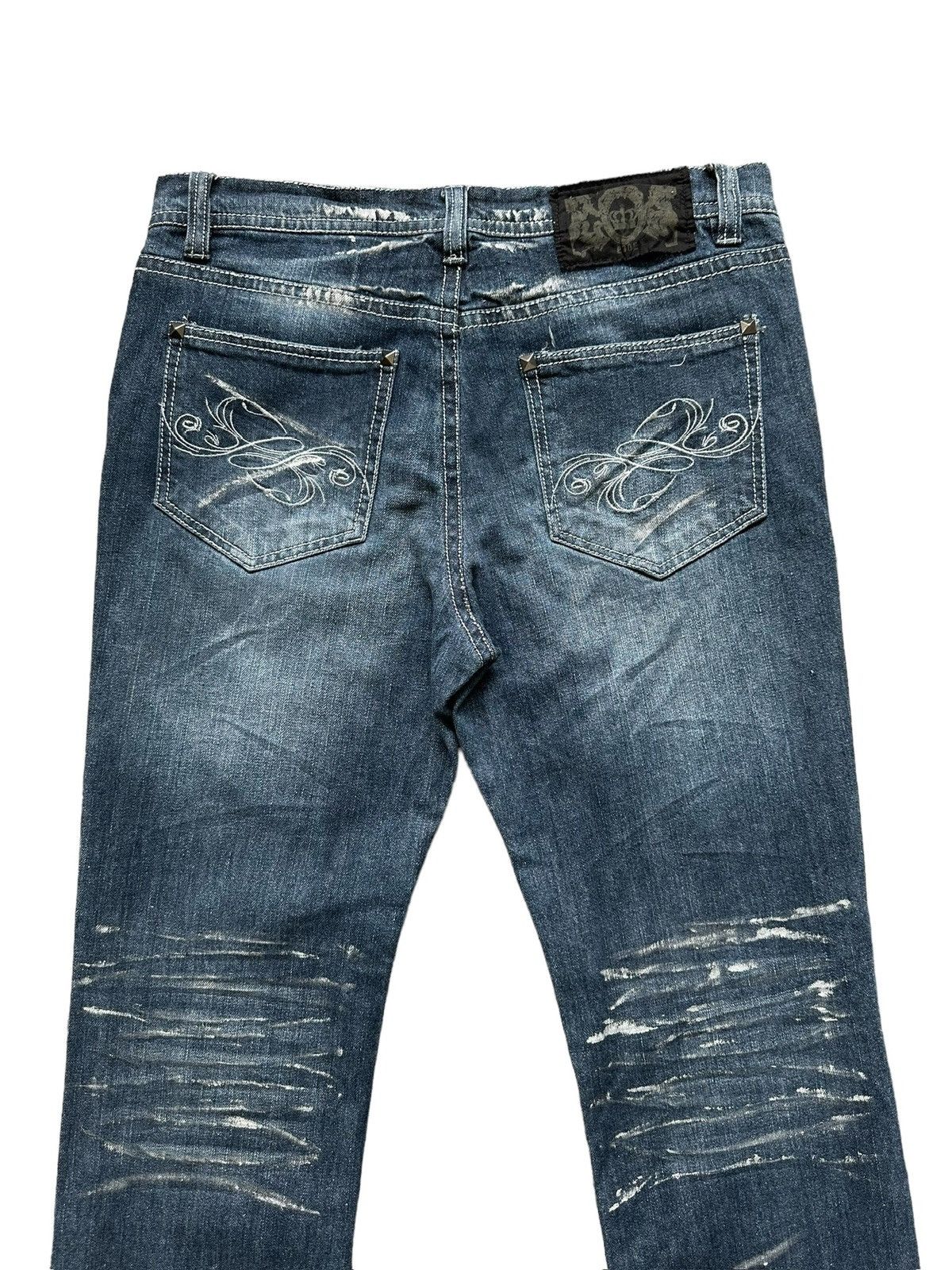 LOWBOX 00's - LOWBOX J-rock studded pocket jeans Size US 33 - 6 Thumbnail