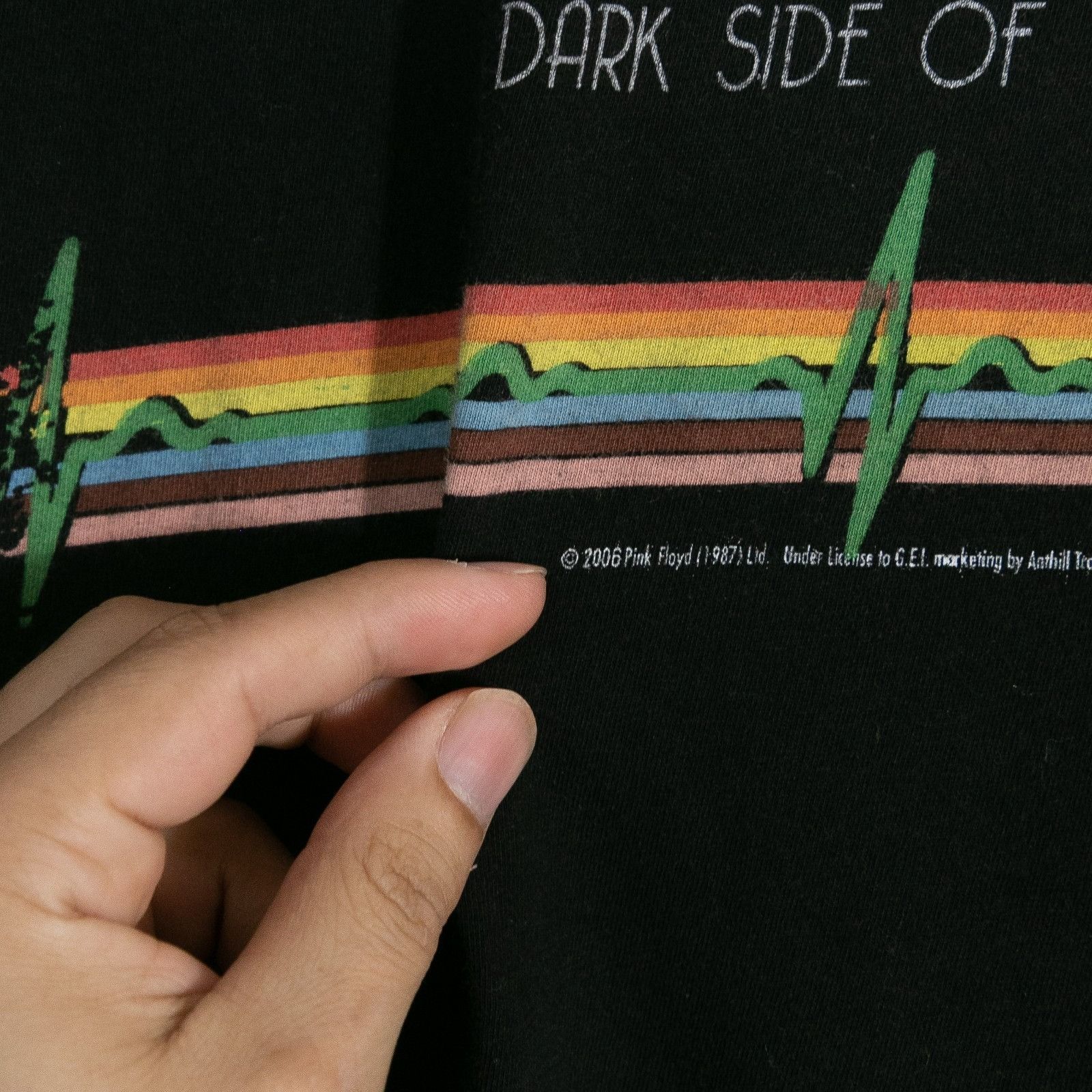 Pink Floyd Vintage Y2K Pink Floyd Dark Side of the Moon T Shirt Large Size US L / EU 52-54 / 3 - 4 Thumbnail