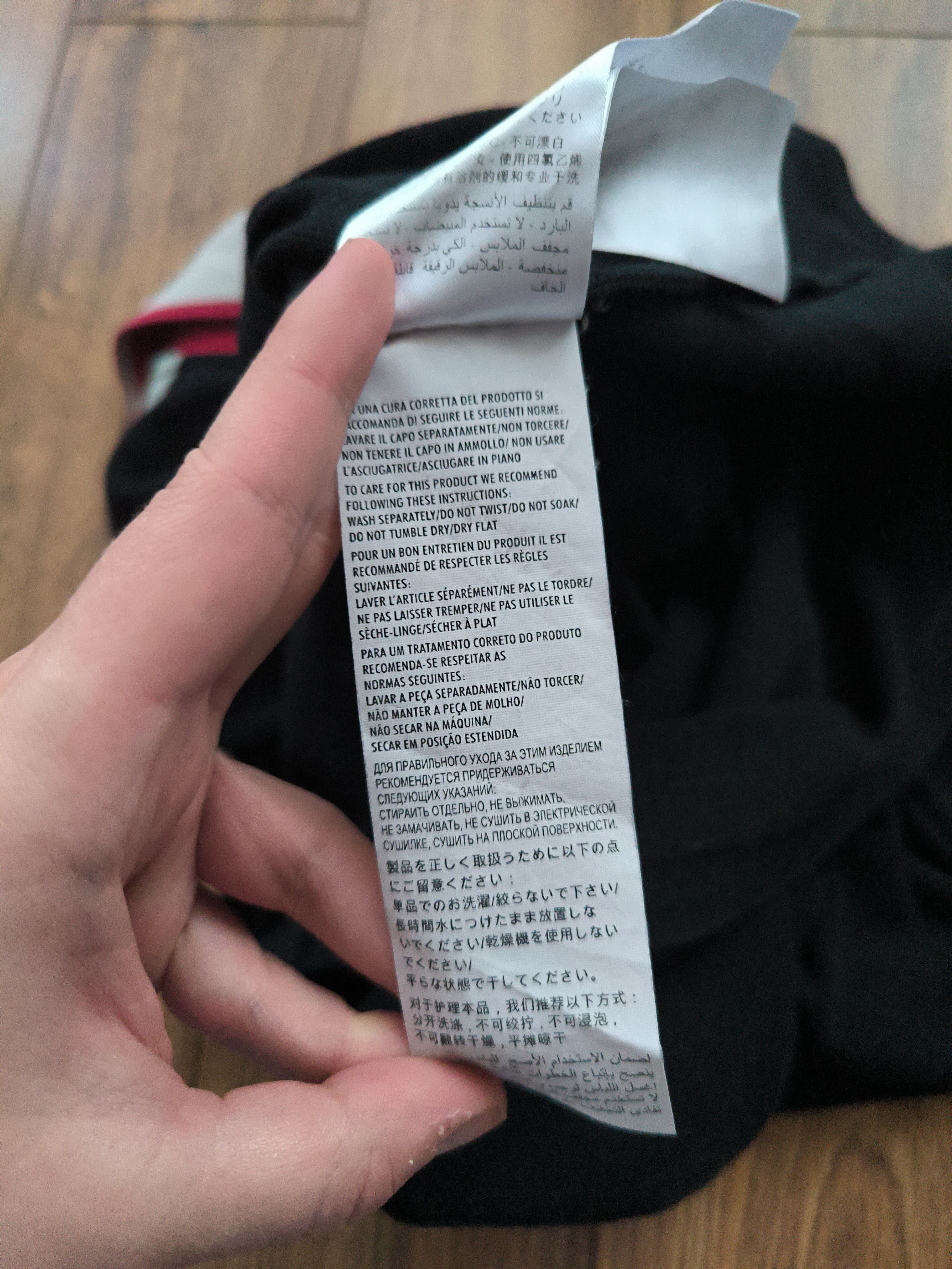 Gucci Gucci Black Polo Shirt, size XL, good condition Size US XL / EU 56 / 4 - 11 Thumbnail
