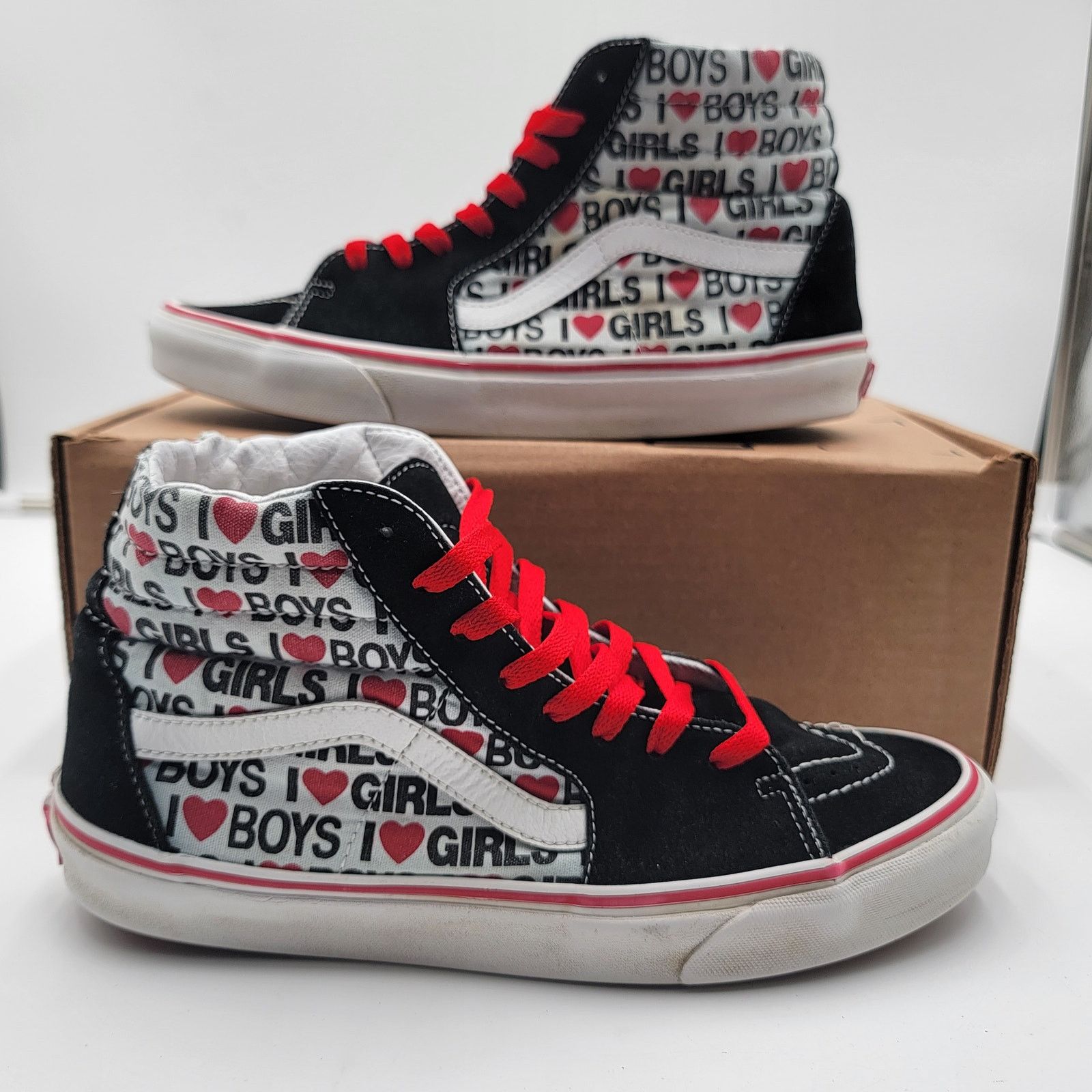 Vans Vans Sk-8 Hi (i Heart) Black/White Sz 9M/10.5W (156) Size US 9 / EU 42 - 1 Thumbnail