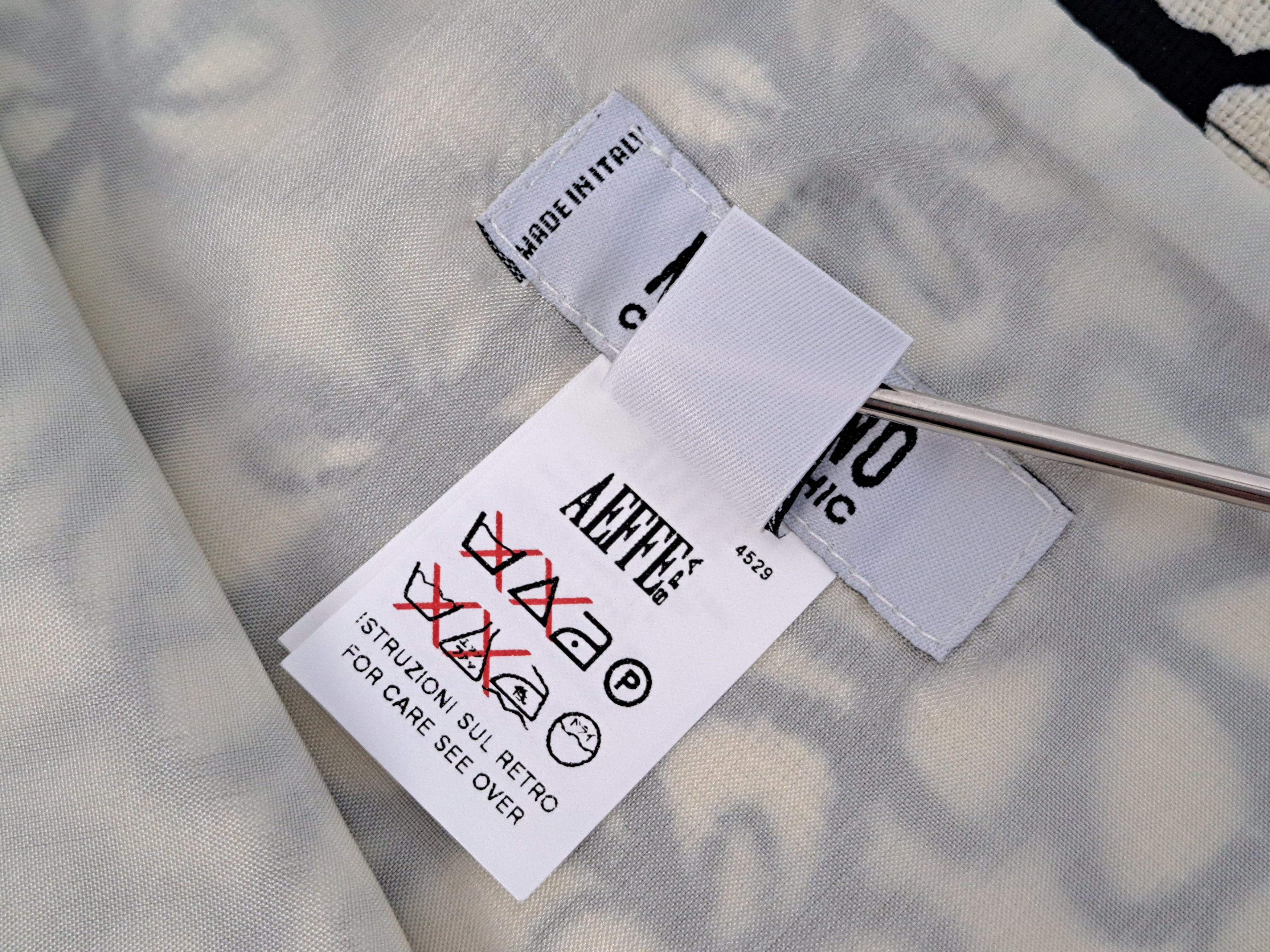 Moschino × Vintage Moschino Cheap&Chic vintage flower skirt. Size 46IT Size 32" / US 10 / IT 46 - 10 Thumbnail