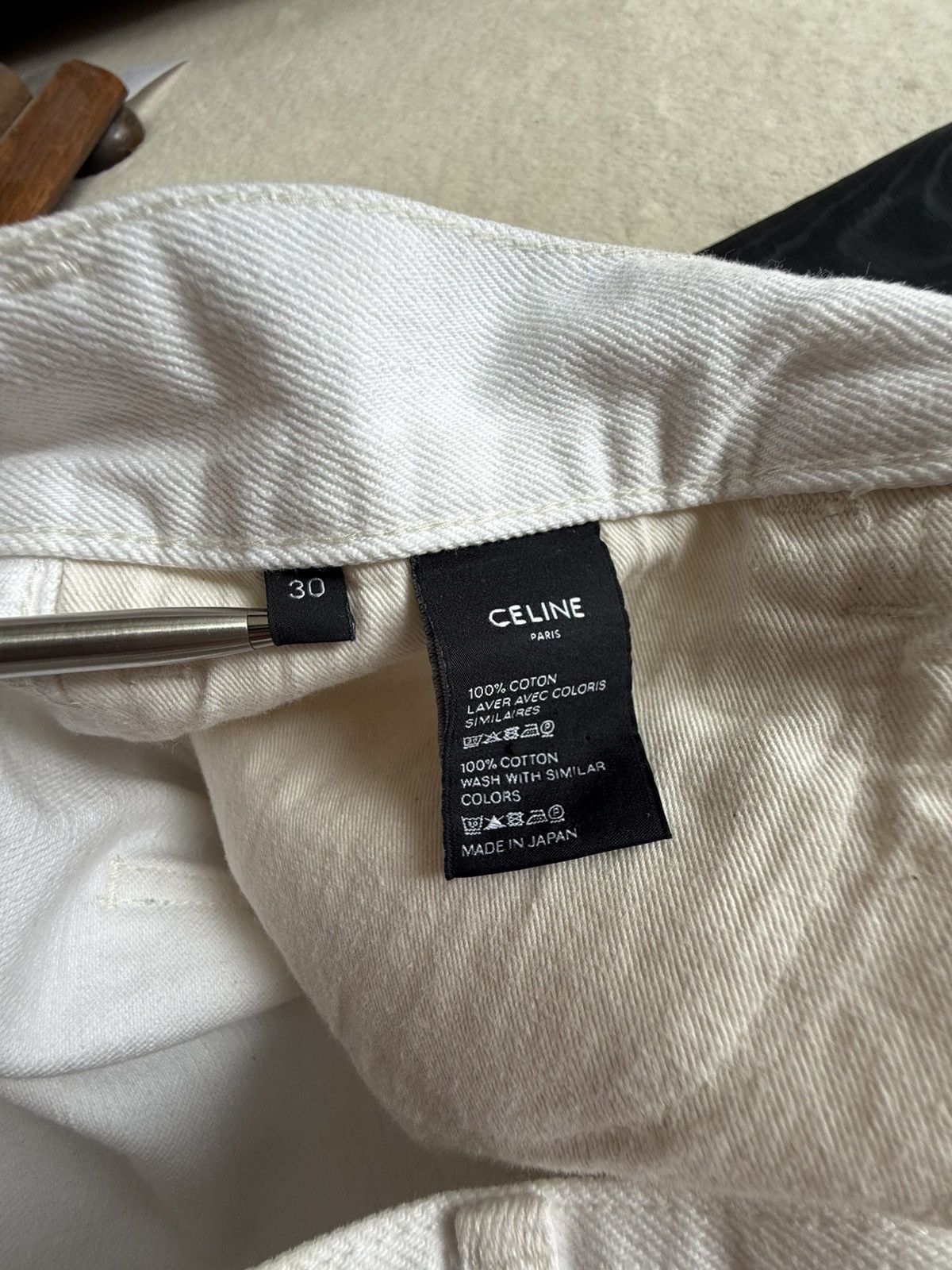 Celine Celine white jeans mid wasit slim leg 30 Hedi Slimane grail Size US 30 / EU 46 - 25 Thumbnail