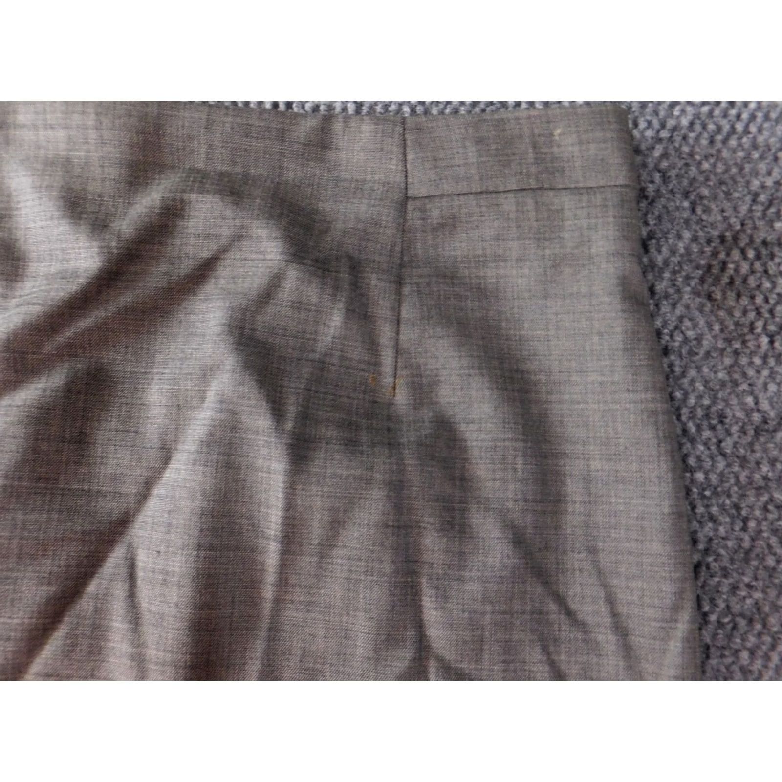 Loft LOFT Skirt Womens 14 Gray A-Line Knee Length Wool Stretch Zip - LOFT - Petites - Wool - 14 - Gray - A-Line - Knee Length - Womens Size 36" / US 14 / IT 50 - 4 Thumbnail