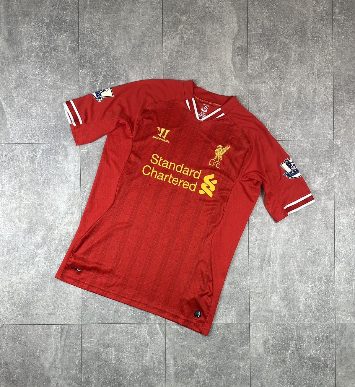 Warrior Warrior Liverpool FC 2013/14 Home Soccer Jersey #8 Gerrard Size US L / EU 52-54 / 3 - 1 Thumbnail