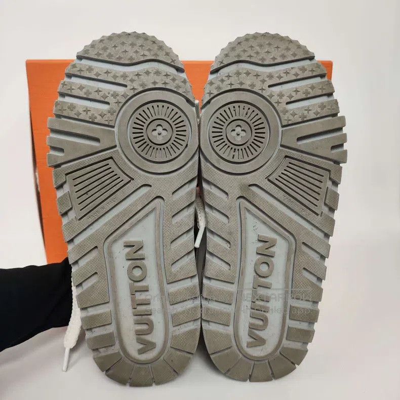 Louis Vuitton Louis Vuitton Xiao Pang Ding, trainer shoes Size US 6 / EU 39 - 4 Thumbnail