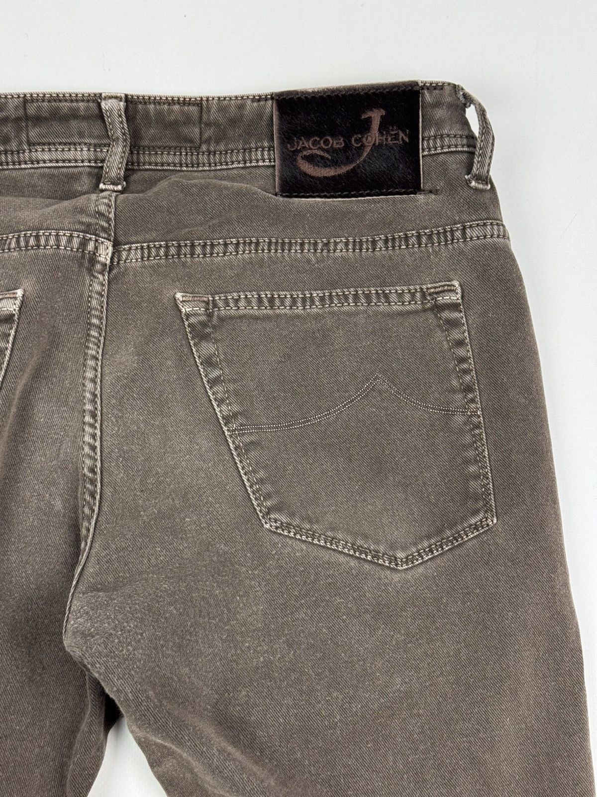 Jacob Cohen Jacob Cohen Style 613 Brown Casual Pants Size US 33 - 16 Thumbnail