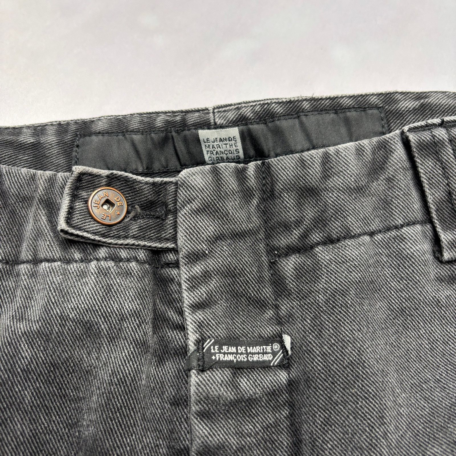 Marithe + Francois Girbaud Marithe Francois Girbaud MFG Baggy Jeans Shuttle Tape Size US 36 / EU 52 - 18 Thumbnail