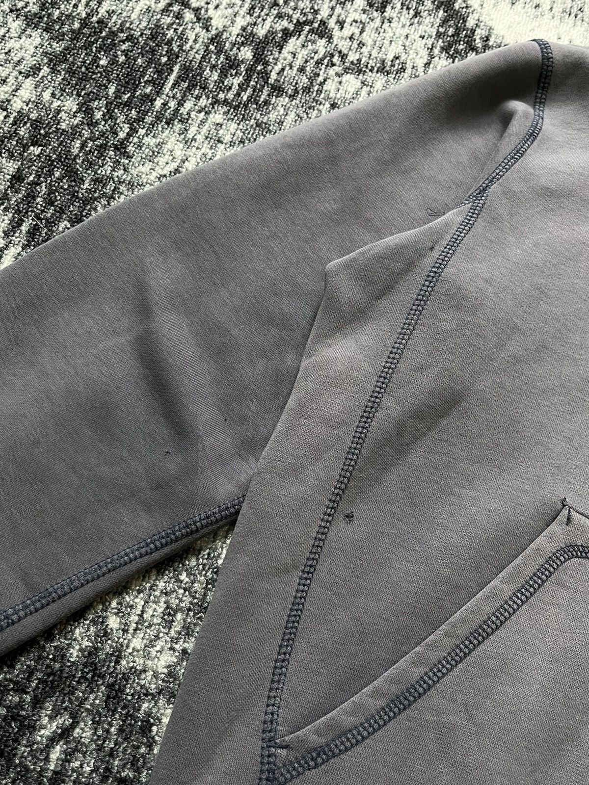 Nike Vintage Nike Hoodie Embroidered Swoosh Distressed Faded Y2K Size US M / EU 48-50 / 2 - 5 Thumbnail