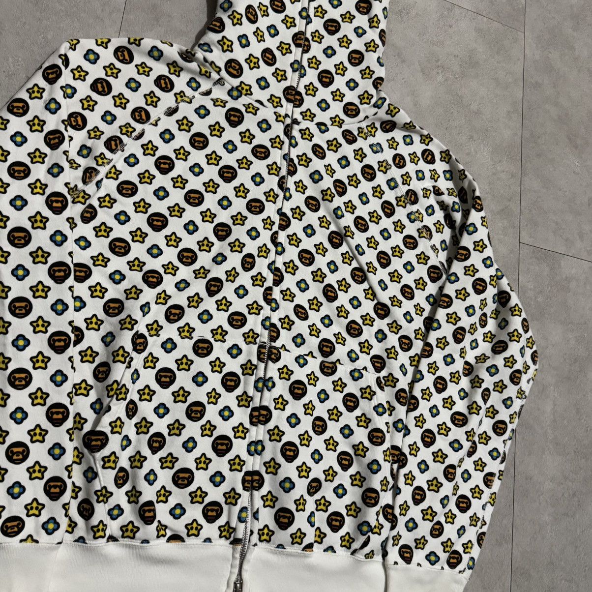 Bape × Kaws BAPE × Milo monogram full zip hoodie a bathing ape Size US M / EU 48-50 / 2 - 2 Thumbnail