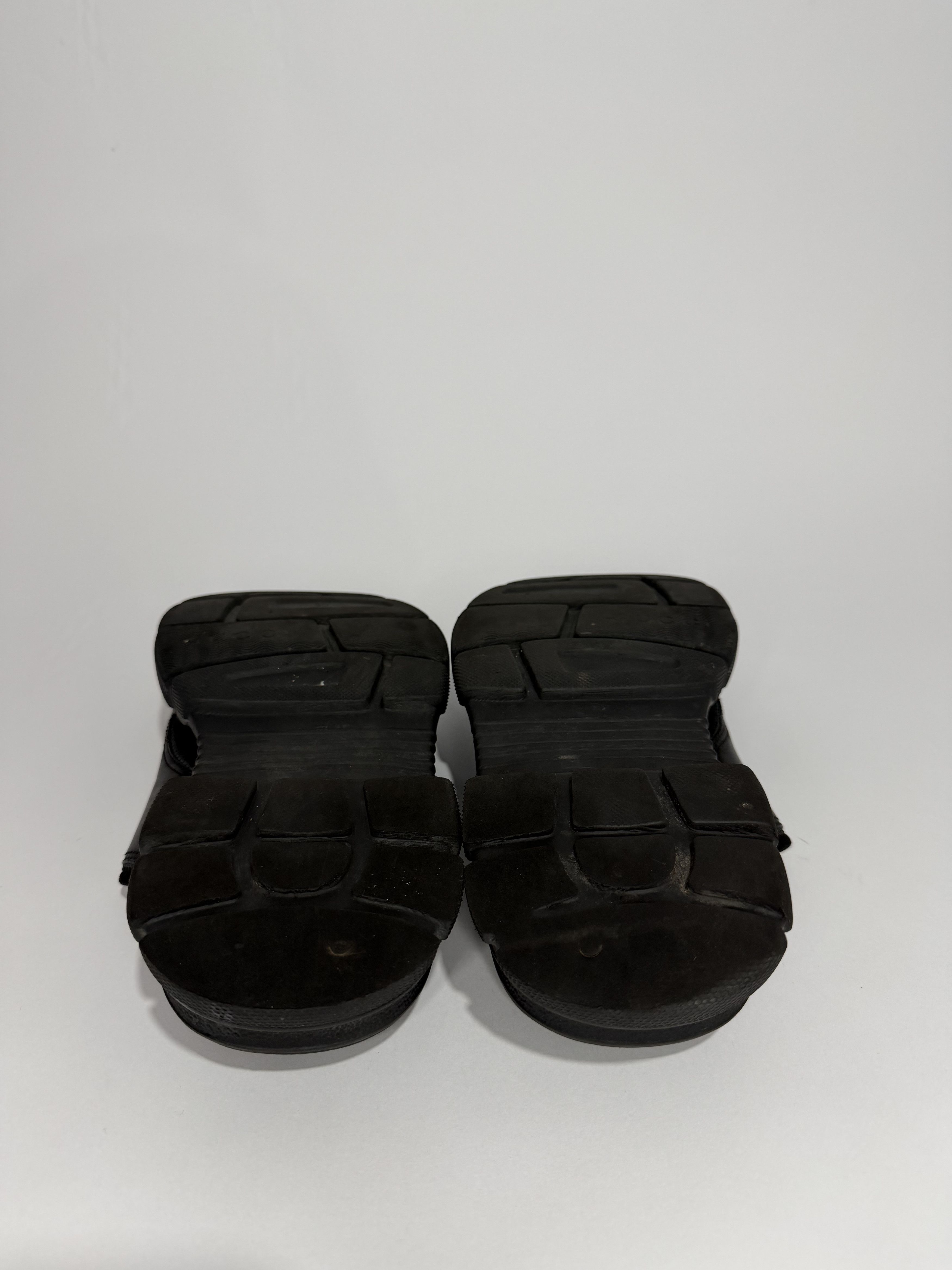 Gucci Gucci Black Leather Aguru Buckle Flat Slides Size US 9.5 / EU 42-43 - 6 Thumbnail