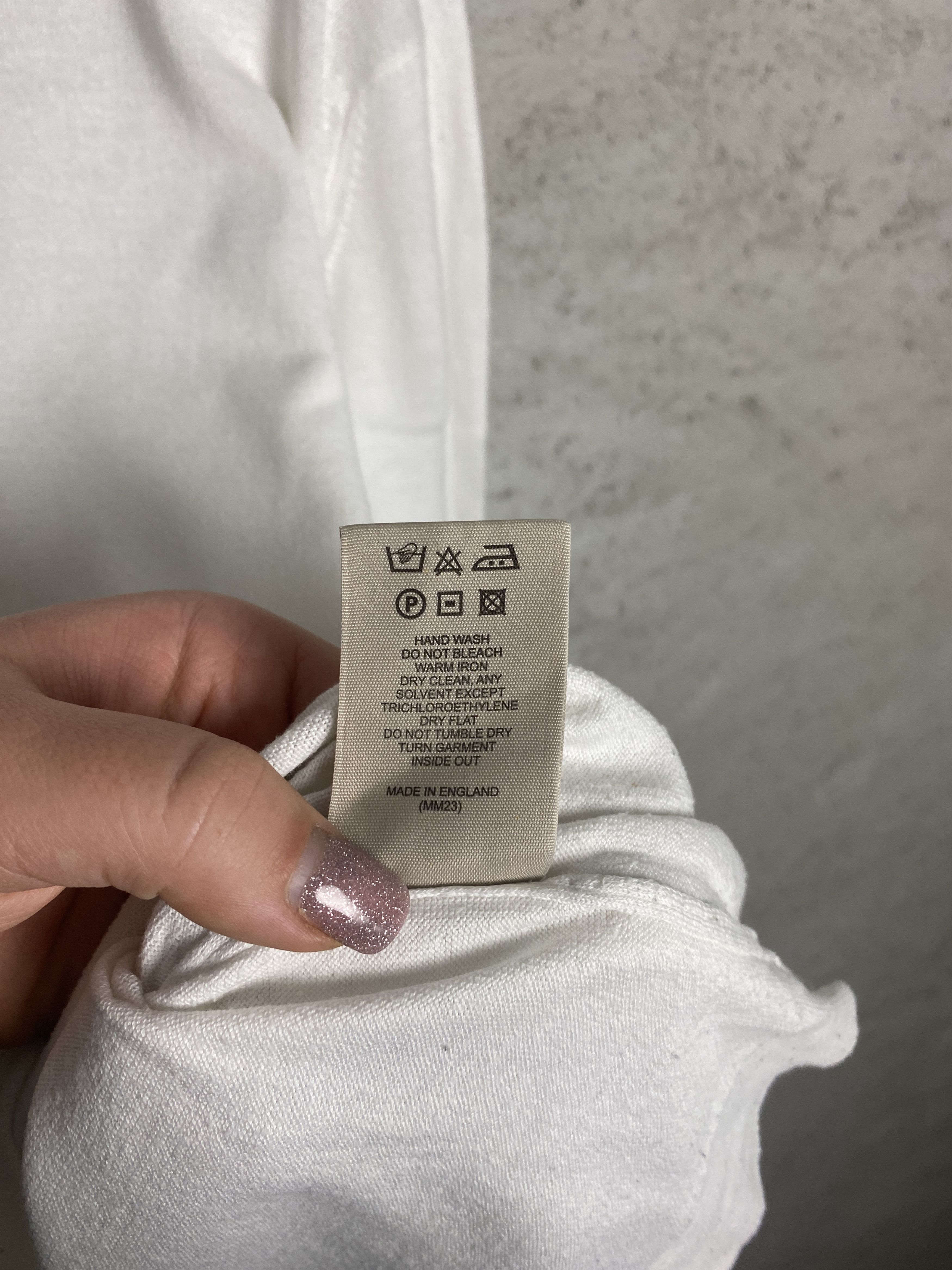 Burberry Burberry lighweight sweater knitwear small logo Size S / US 4 / IT 40 - 6 Thumbnail