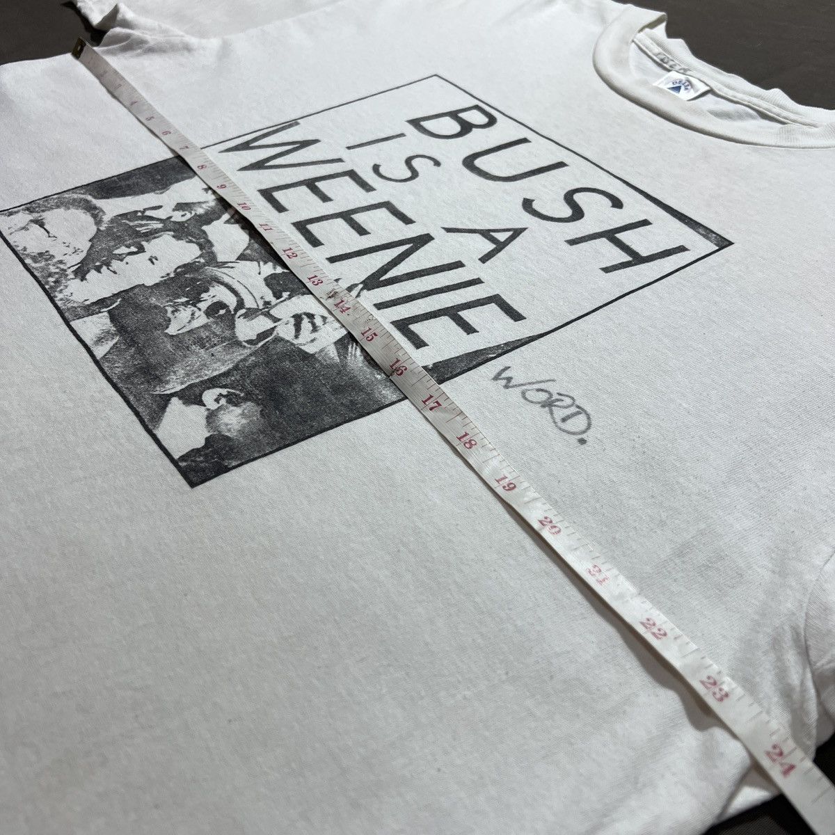 Vintage Vintage 90s BUSH IS A WEENIE Photo Tee XL Graphic streetwear Size US XL / EU 56 / 4 - 6 Thumbnail