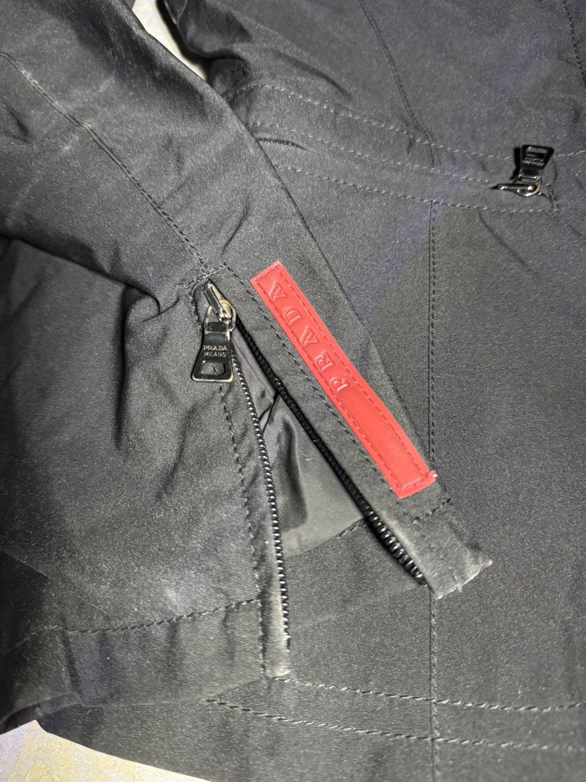 Prada Prada Black Technical Jacket / Red Logo Detail Size S / US 4 / IT 40 - 5 Thumbnail