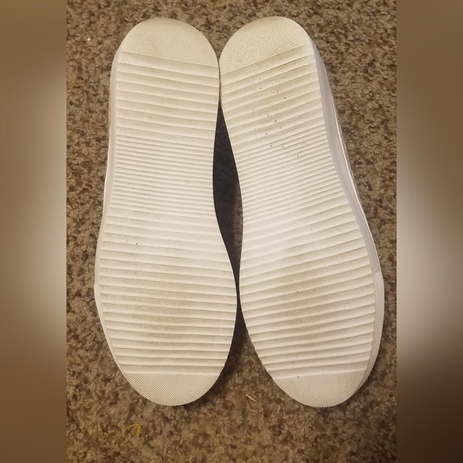 Other Hey Dude Slip-On Shoes Size 7 Size US 7 / IT 37 - 4 Thumbnail
