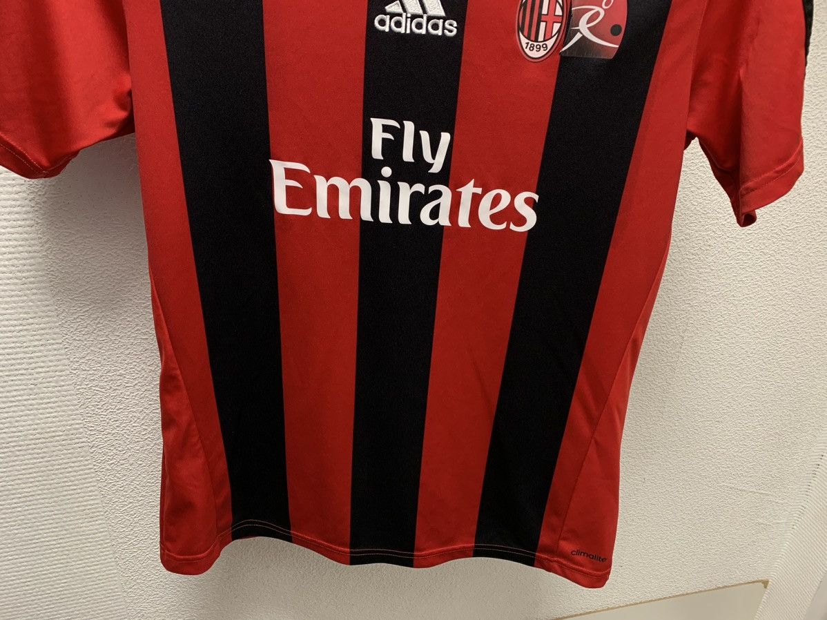 Adidas Milan adidas soccer jersey S sz fly emirates Size US S / EU 44-46 / 1 - 3 Thumbnail