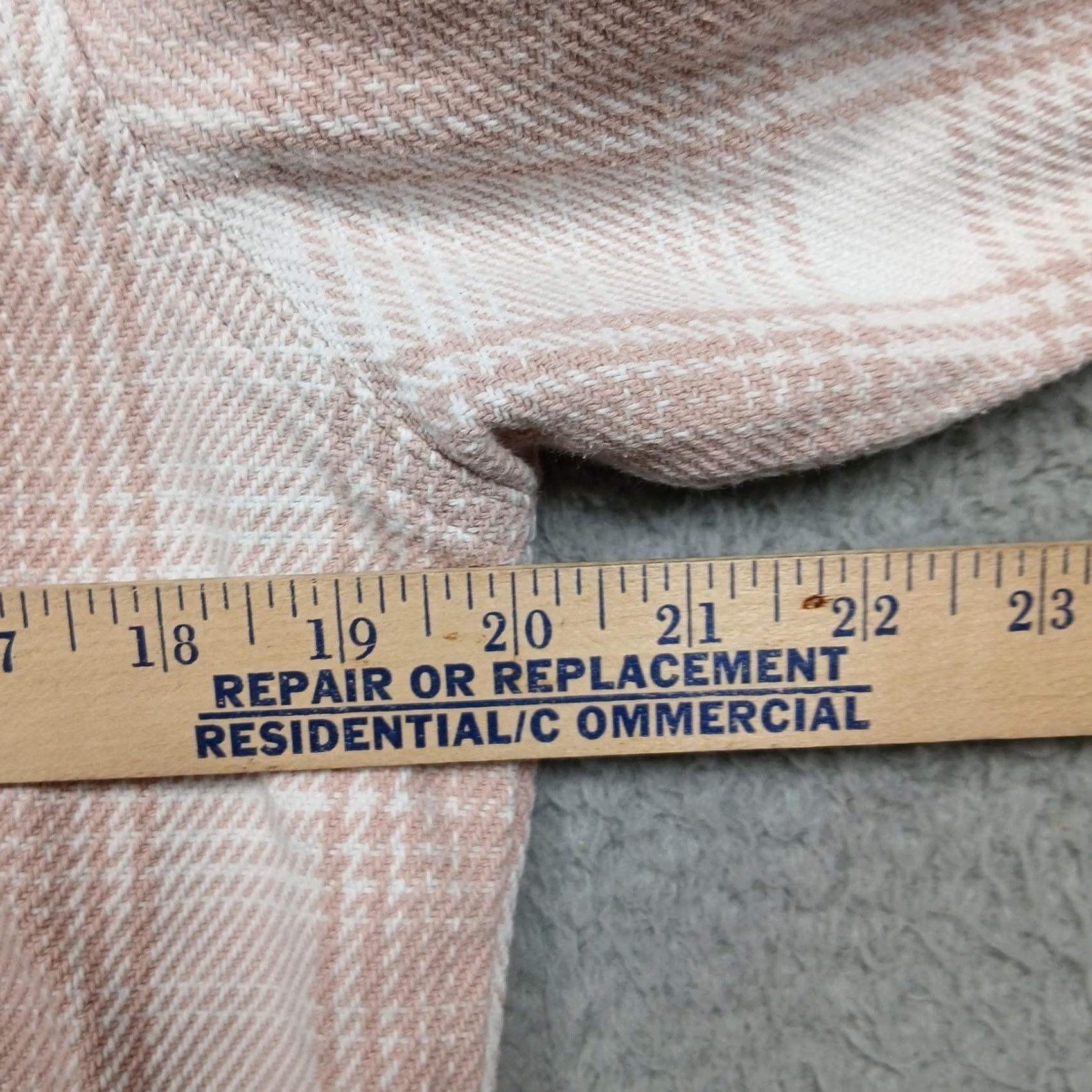 Pinko Pacific Trail Mens Medium Pink Beige Plaid Flannel Shirt Button Front Size US M / EU 48-50 / 2 - 7 Thumbnail