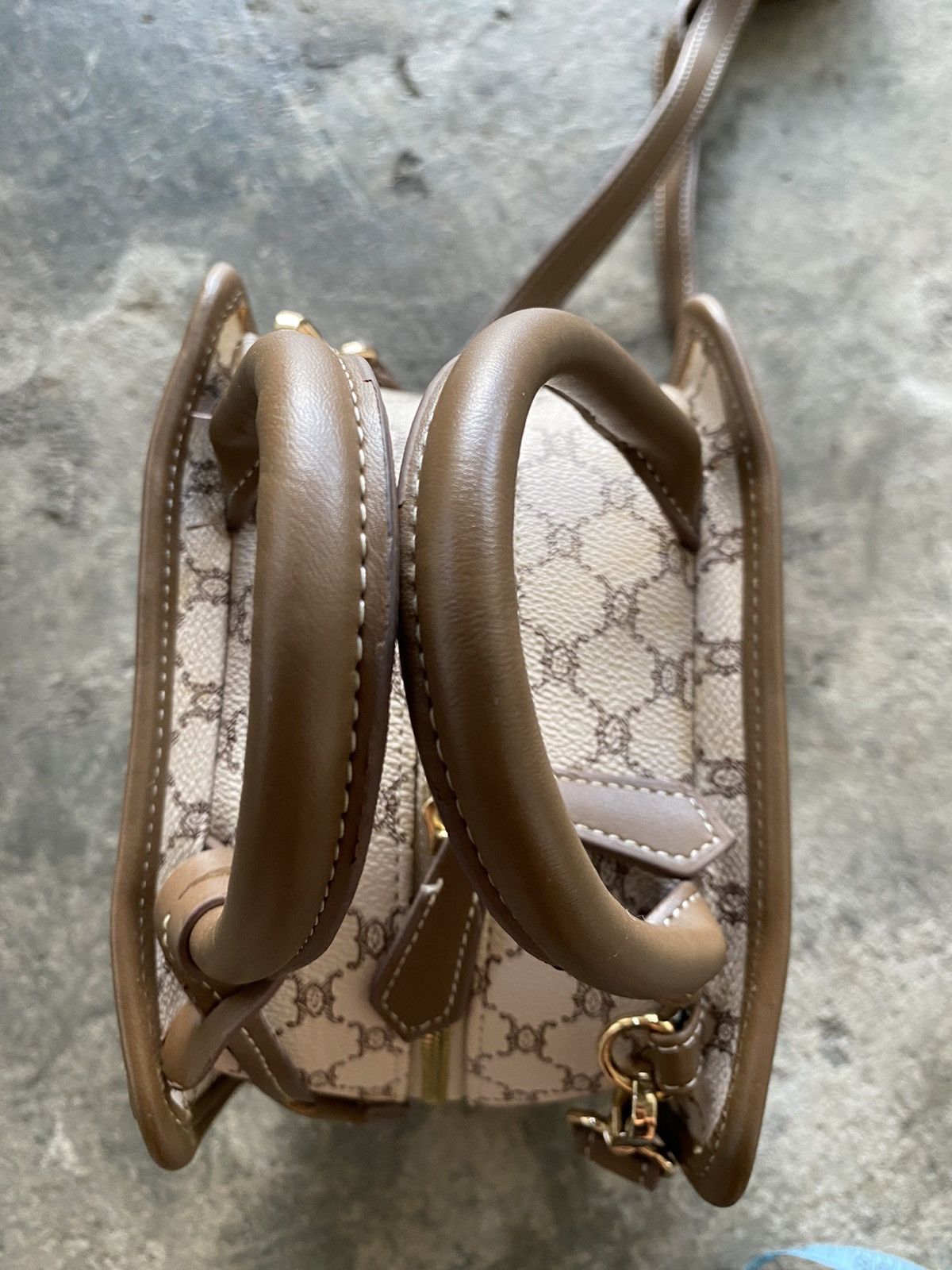 Japanese Brand Japanese Monogram Illusion truck Amazon Bag Size ONE SIZE - 9 Thumbnail