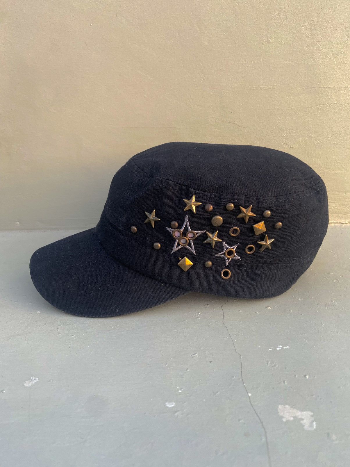 If Six Was Nine 2000s war the show studded star patrol hat Size ONE SIZE - 1 Thumbnail