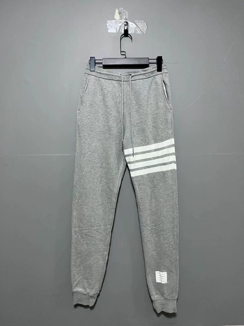 Thom Browne Thom browne Size1 Four-bar sweatpants Size US 27 - 1 Thumbnail