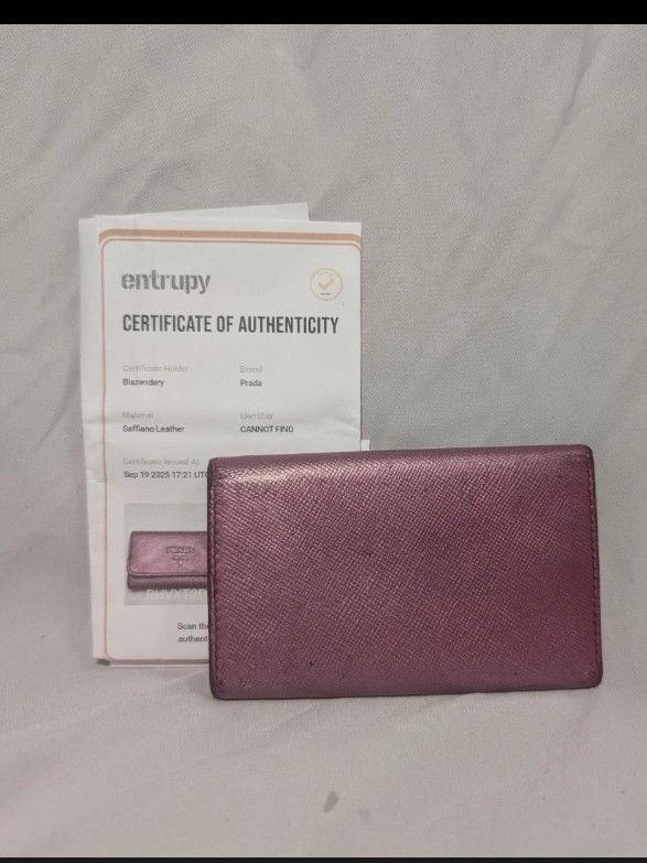 Prada Authentic Prada Metallic Key Wallet Size ONE SIZE - 2 Thumbnail