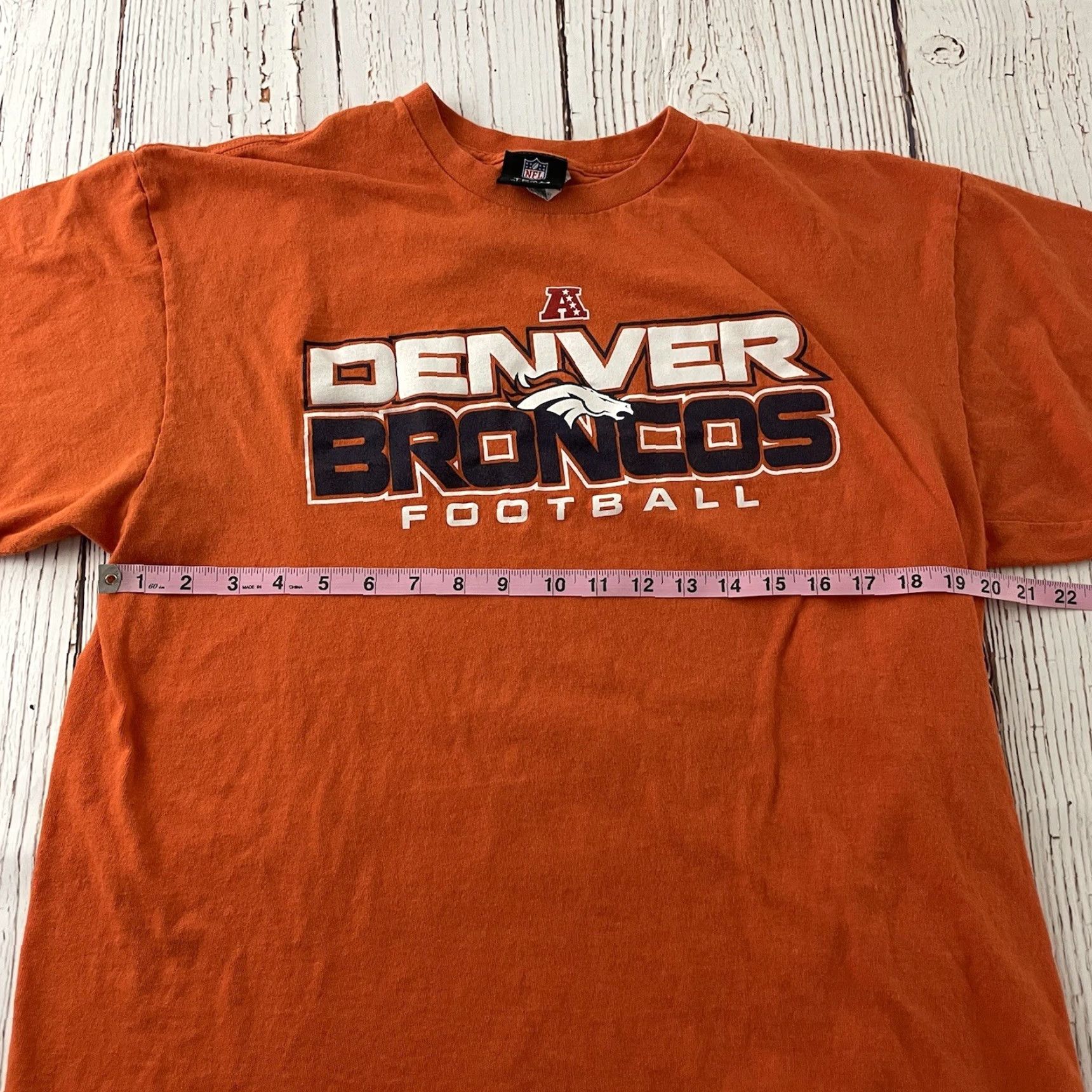 NFL NFL Denver Broncos T-Shirt Short Sleeve Men XL Orange Sports Shirt Mens Size US XL / EU 56 / 4 - 3 Thumbnail