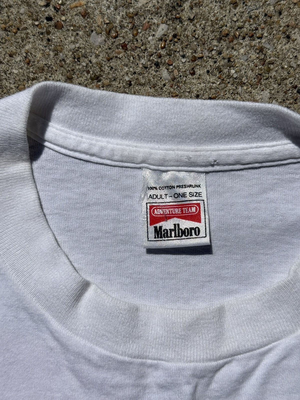 Marlboro Adventure Team Vtg 90s Marlboro 4x4 Off Road Grap Promo Single Stitch Tee Size US L / EU 52-54 / 3 - 4 Thumbnail