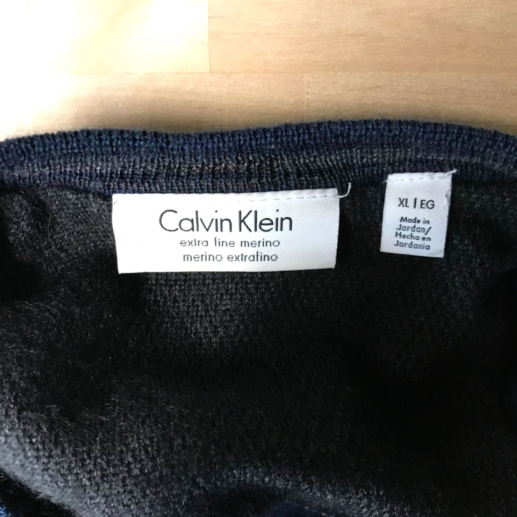 Calvin Klein CALVIN KLEIN Sweater XL NAVY Long Sleeve V Neck Mens Size US XL / EU 56 / 4 - 6 Thumbnail